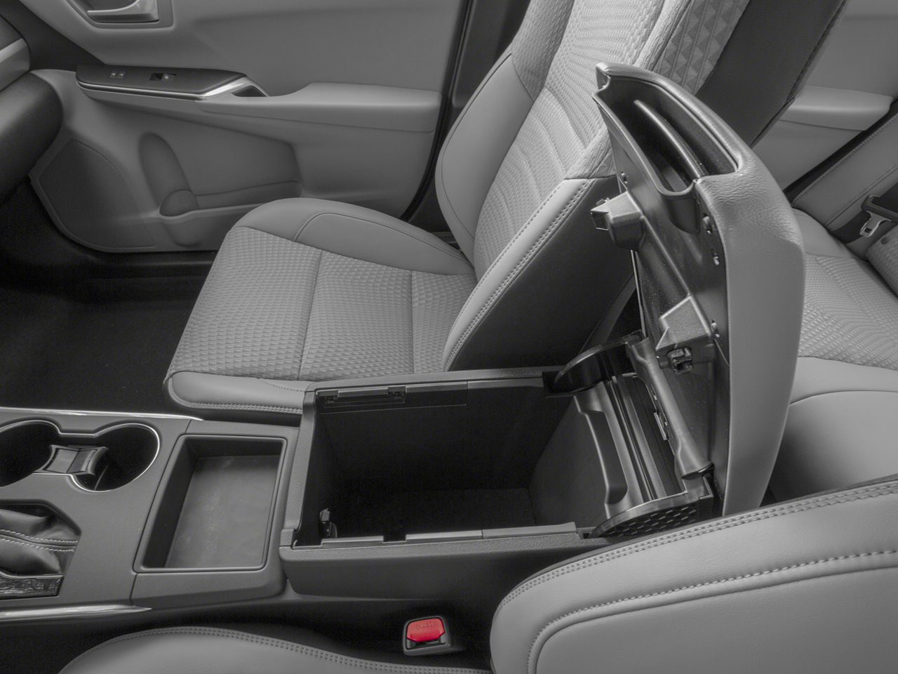 2017 Toyota Camry SEDAN
