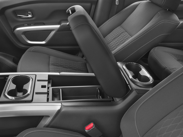 2017 Nissan Titan XD SV