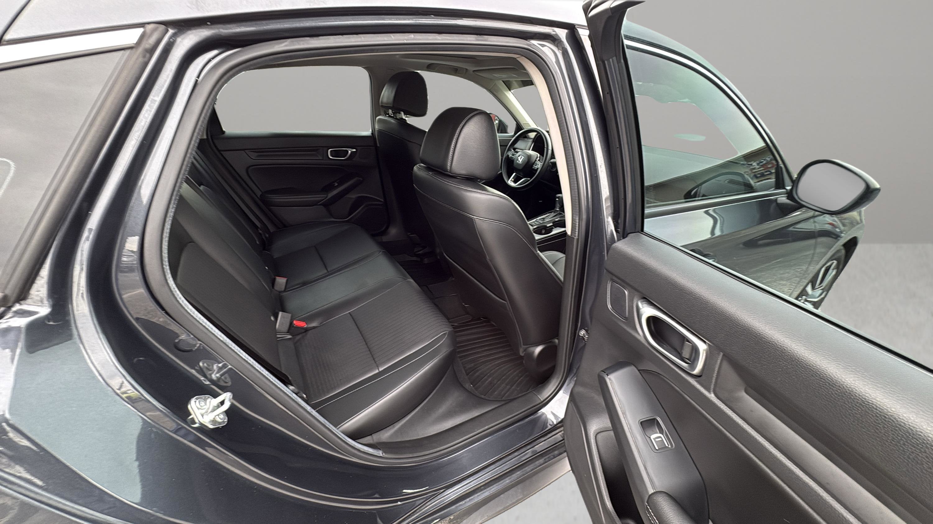 2024 Honda Civic Hatchback EX-L