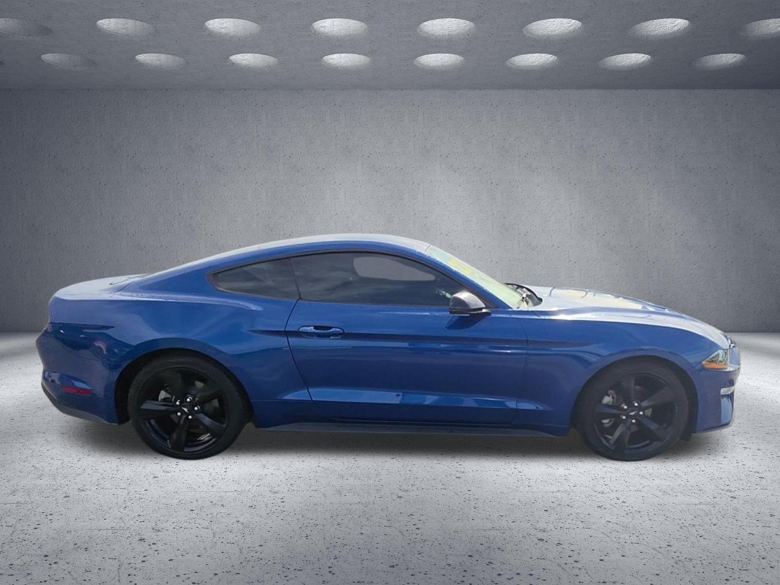 2022 Ford Mustang ECOBOOST PREMIUM FASTBACK