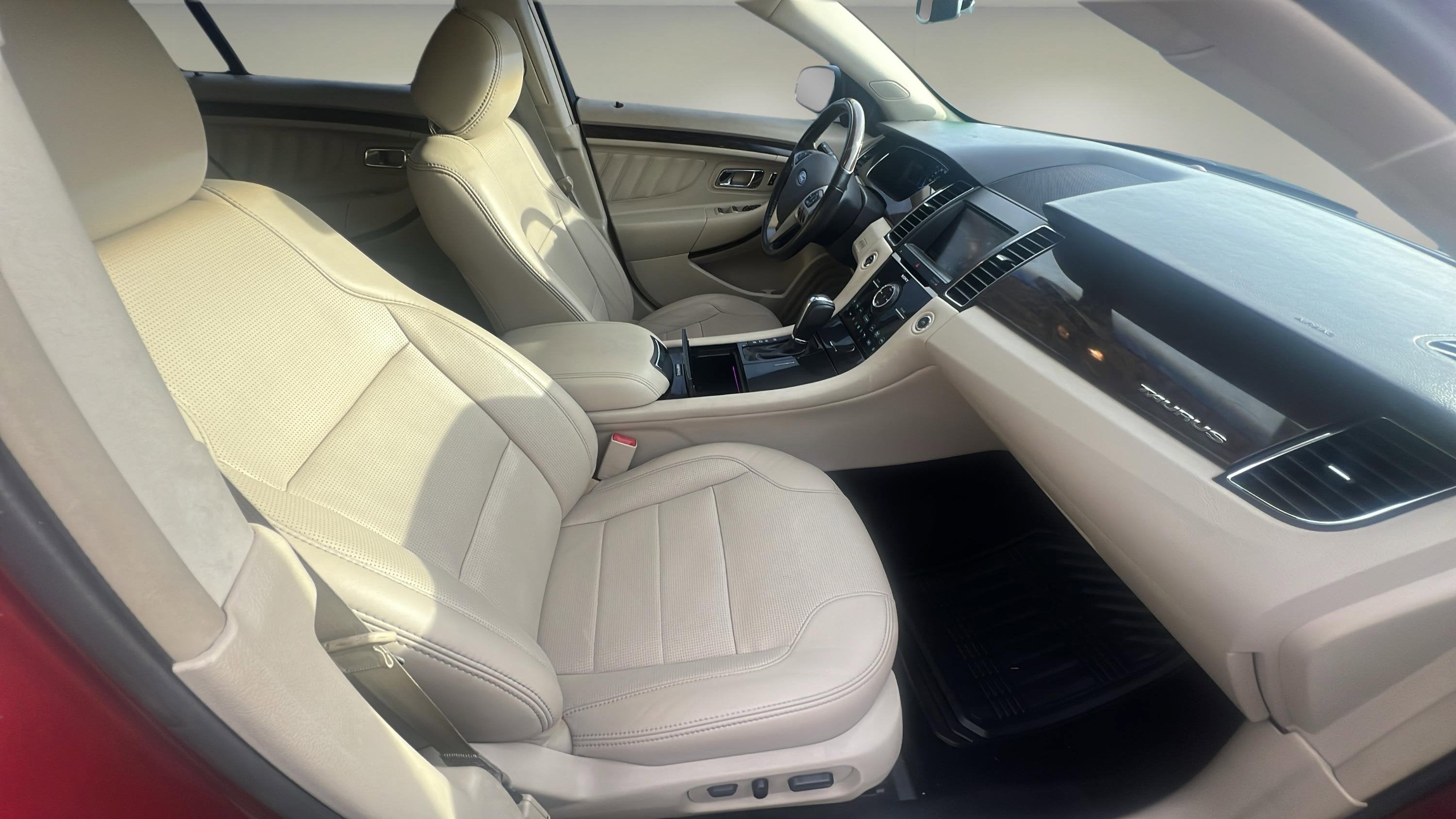 2013 Ford Taurus Limited