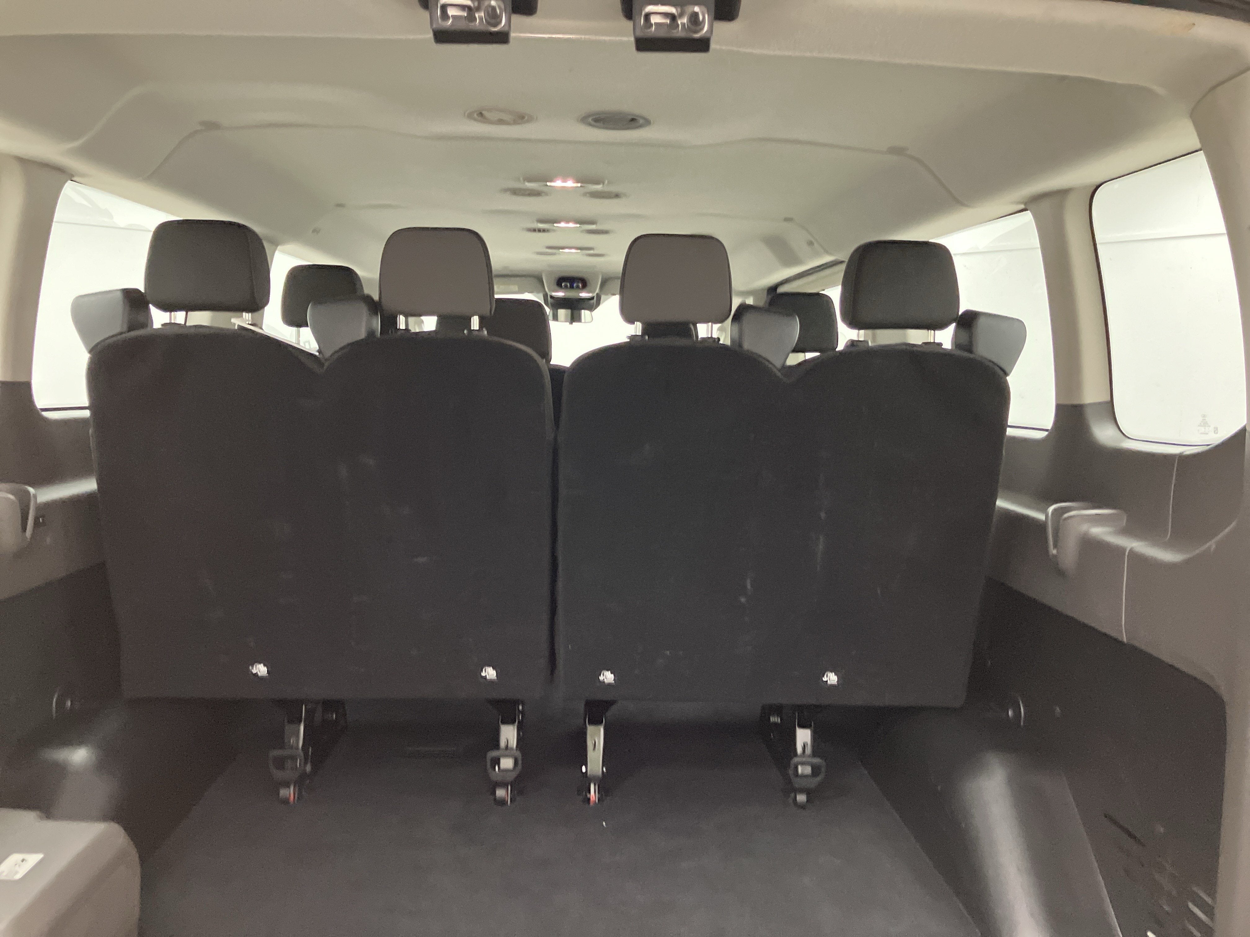 2024 Ford Transit Passenger Wagon T-350 148 LOW ROOF XL RW
