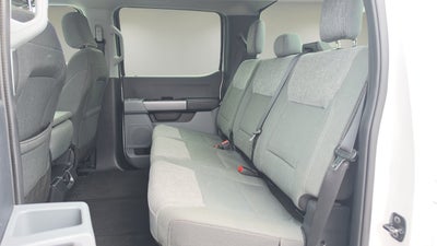 2025 Ford Super Duty F-350 DRW Base
