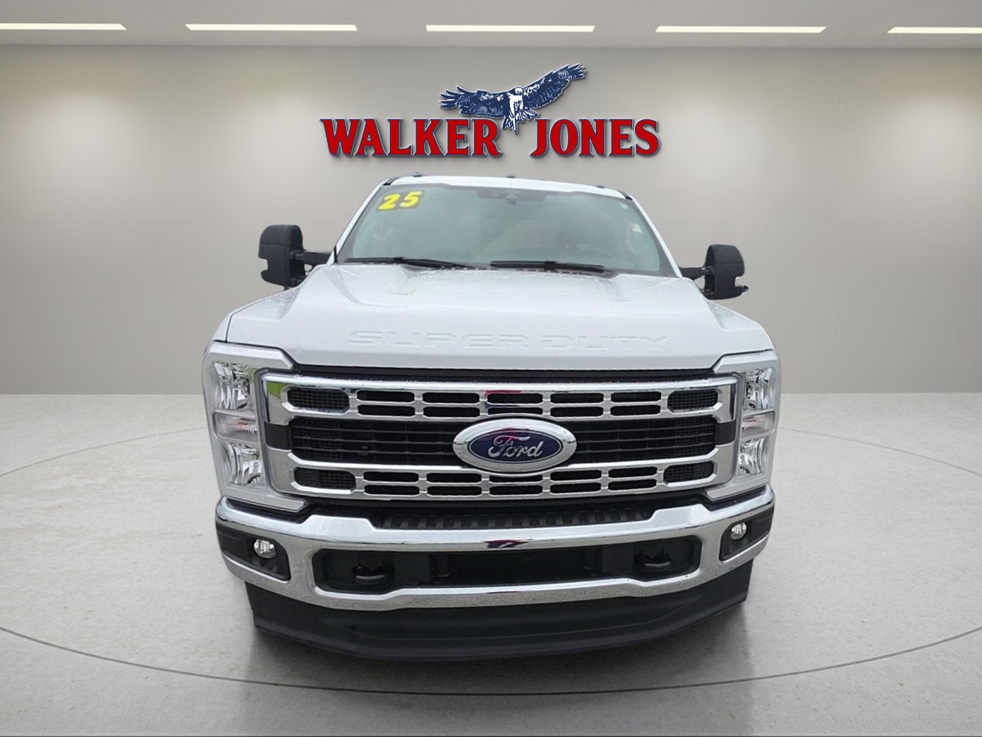 2025 Ford Super Duty F-350 DRW Base