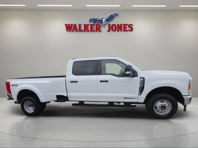 2025 Ford Super Duty F-350 DRW Base
