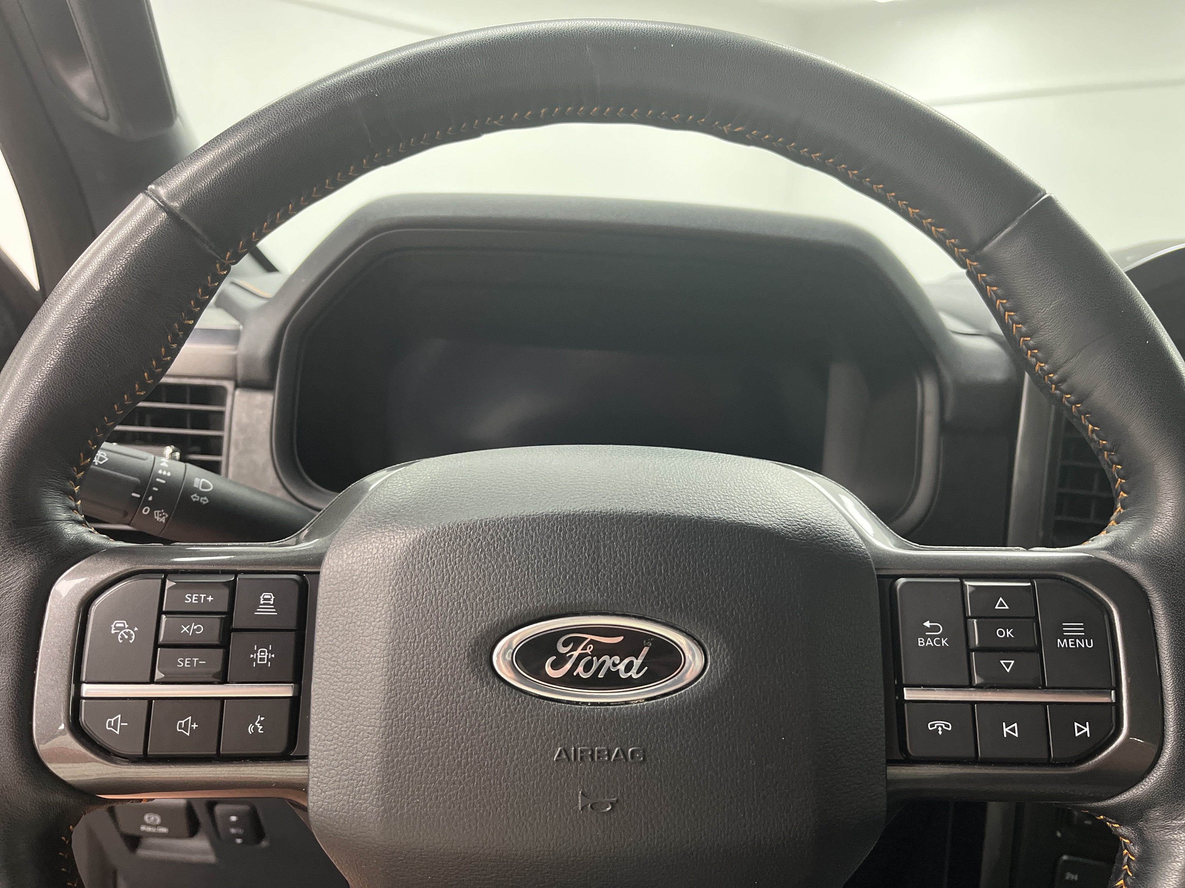 2023 Ford F-150 Base