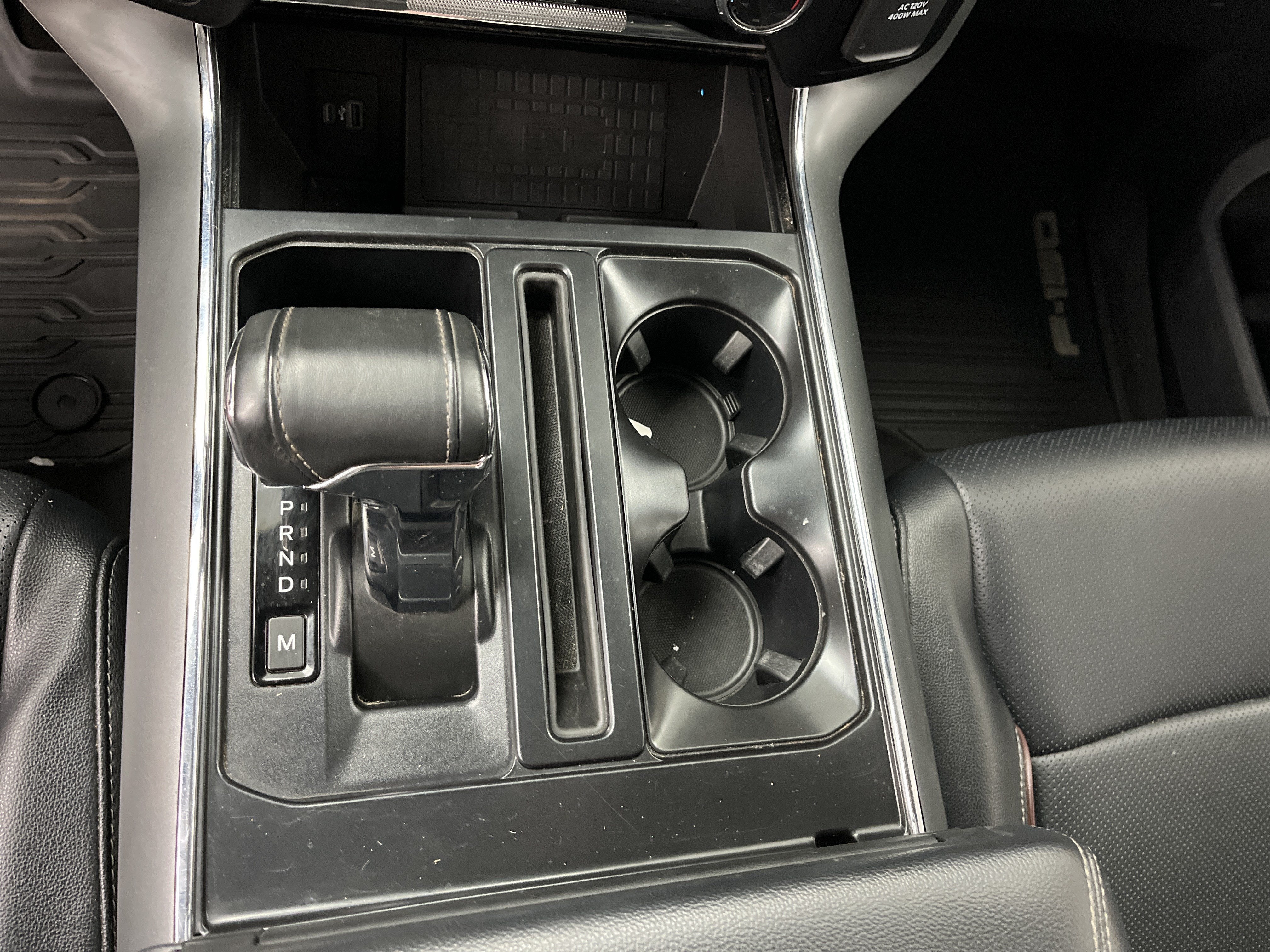 2022 Ford F-150 LARIAT 4WD SUPERCREW 5.5'
