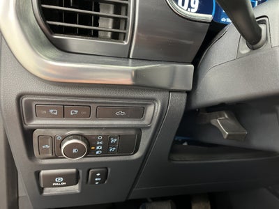 2022 Ford F-150 LARIAT 4WD SUPERCREW 5.5'