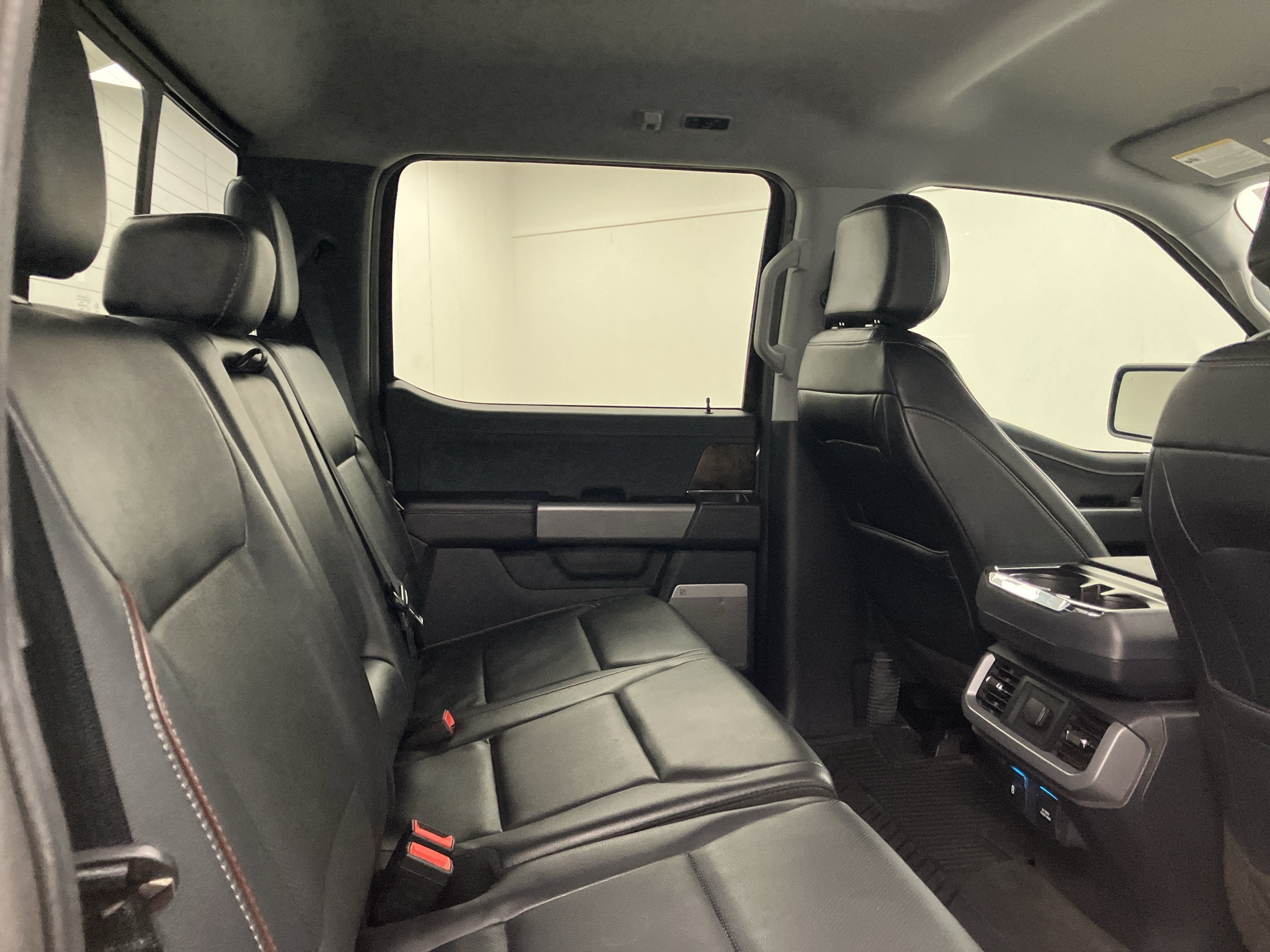 2023 Ford F-150 LARIAT 4WD SUPERCREW 5.5'