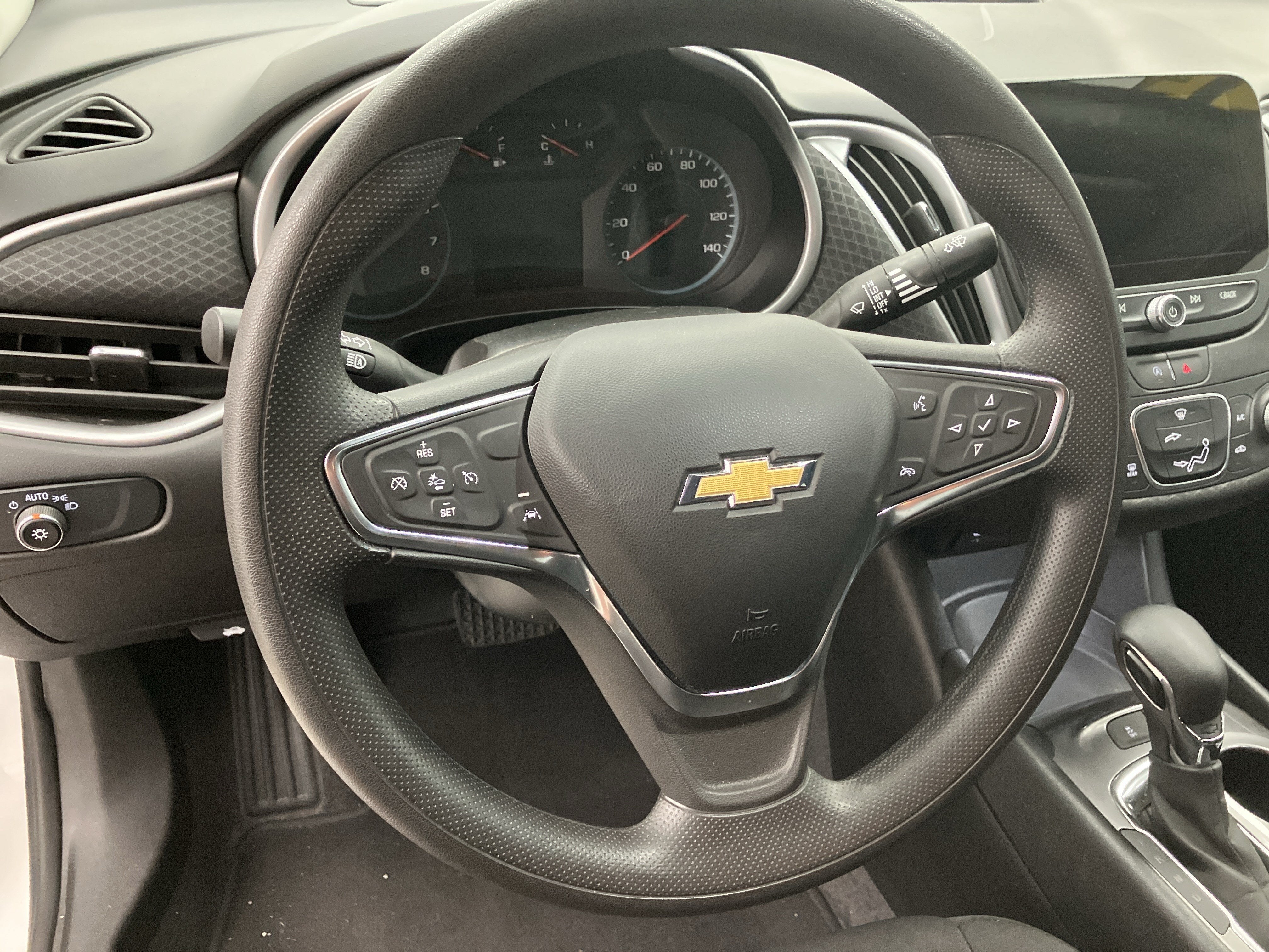 2025 Chevrolet Malibu LS