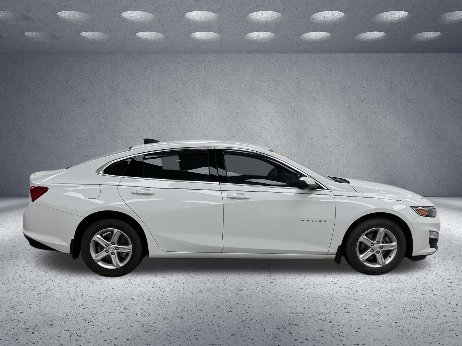 2025 Chevrolet Malibu LS