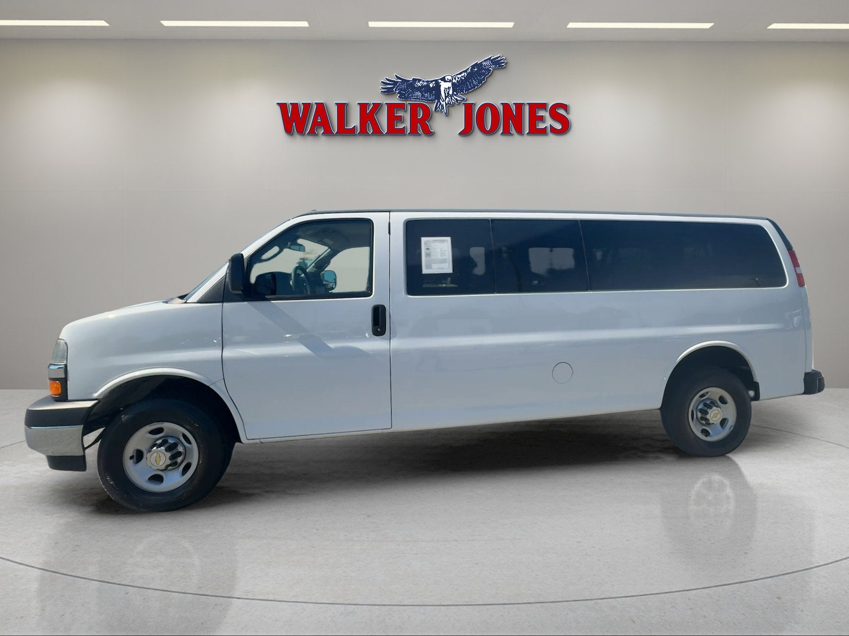 2024 Chevrolet Express Passenger LT