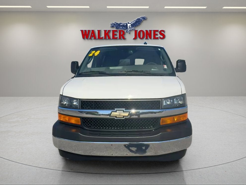 2024 Chevrolet Express Passenger LT