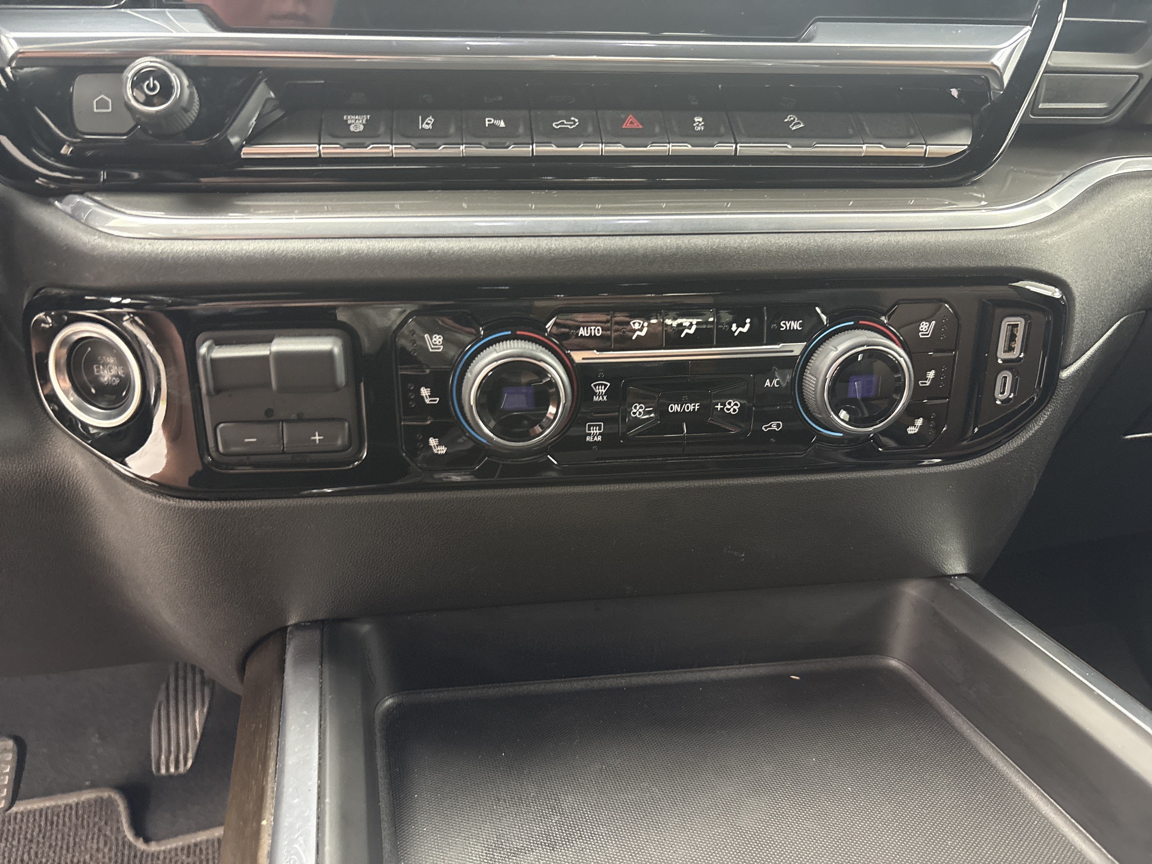 2025 Chevrolet Silverado 2500HD High Country