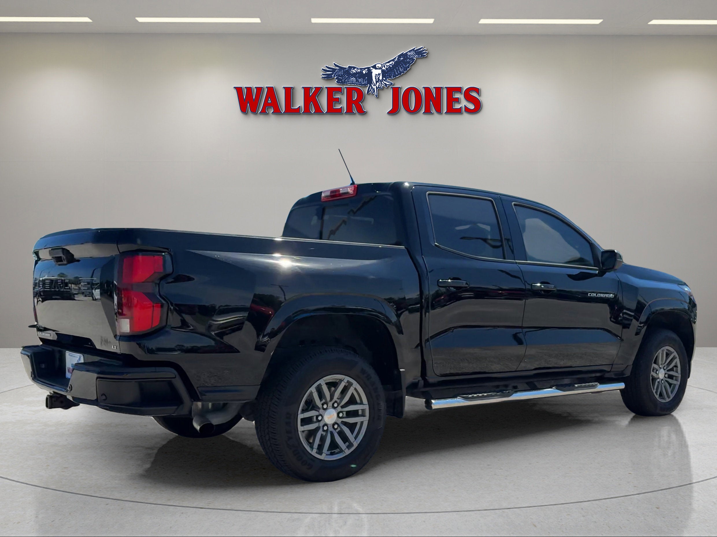 2024 Chevrolet Colorado 2WD LT