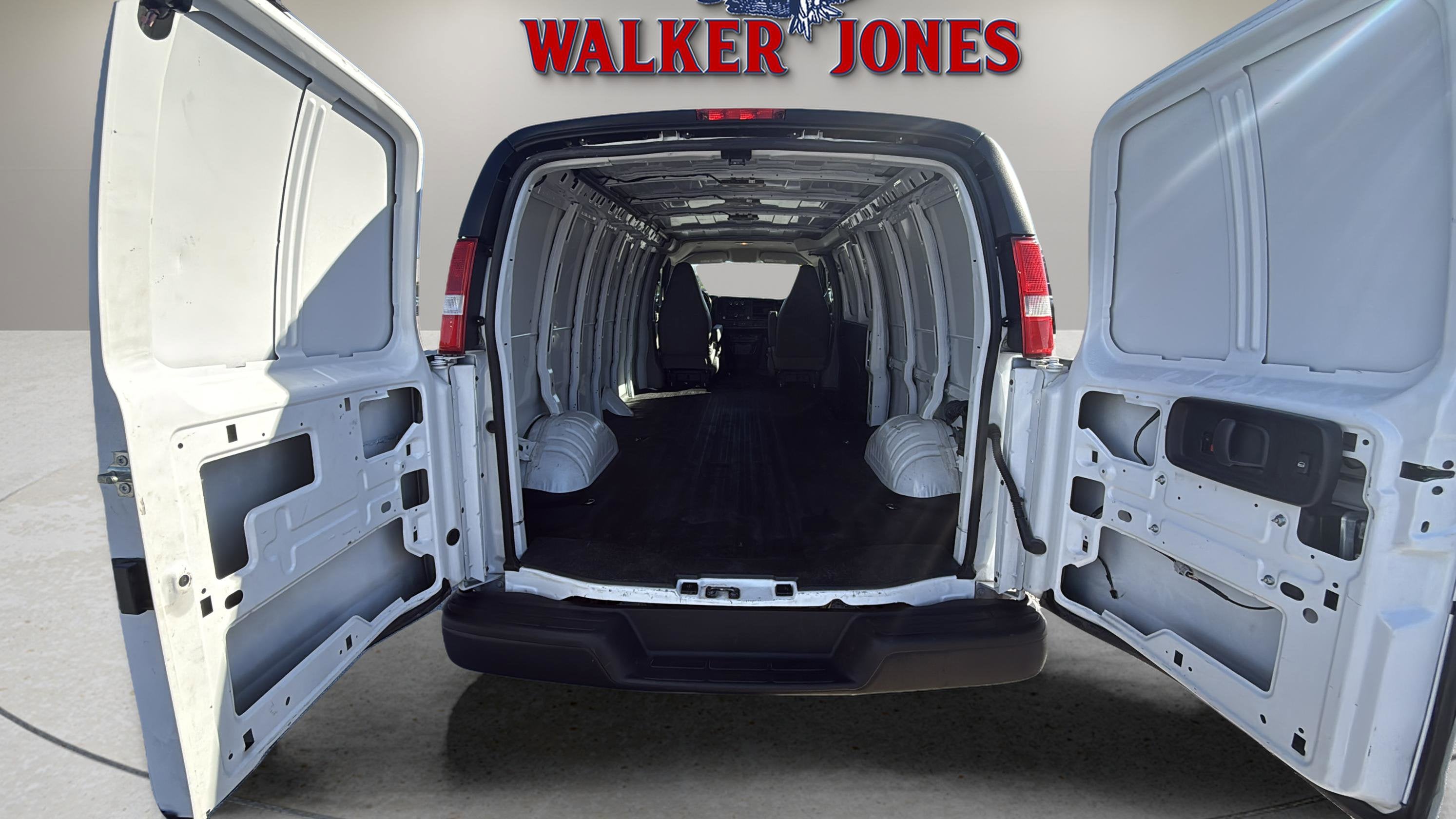 2023 Chevrolet Express Cargo Van RWD 2500 155