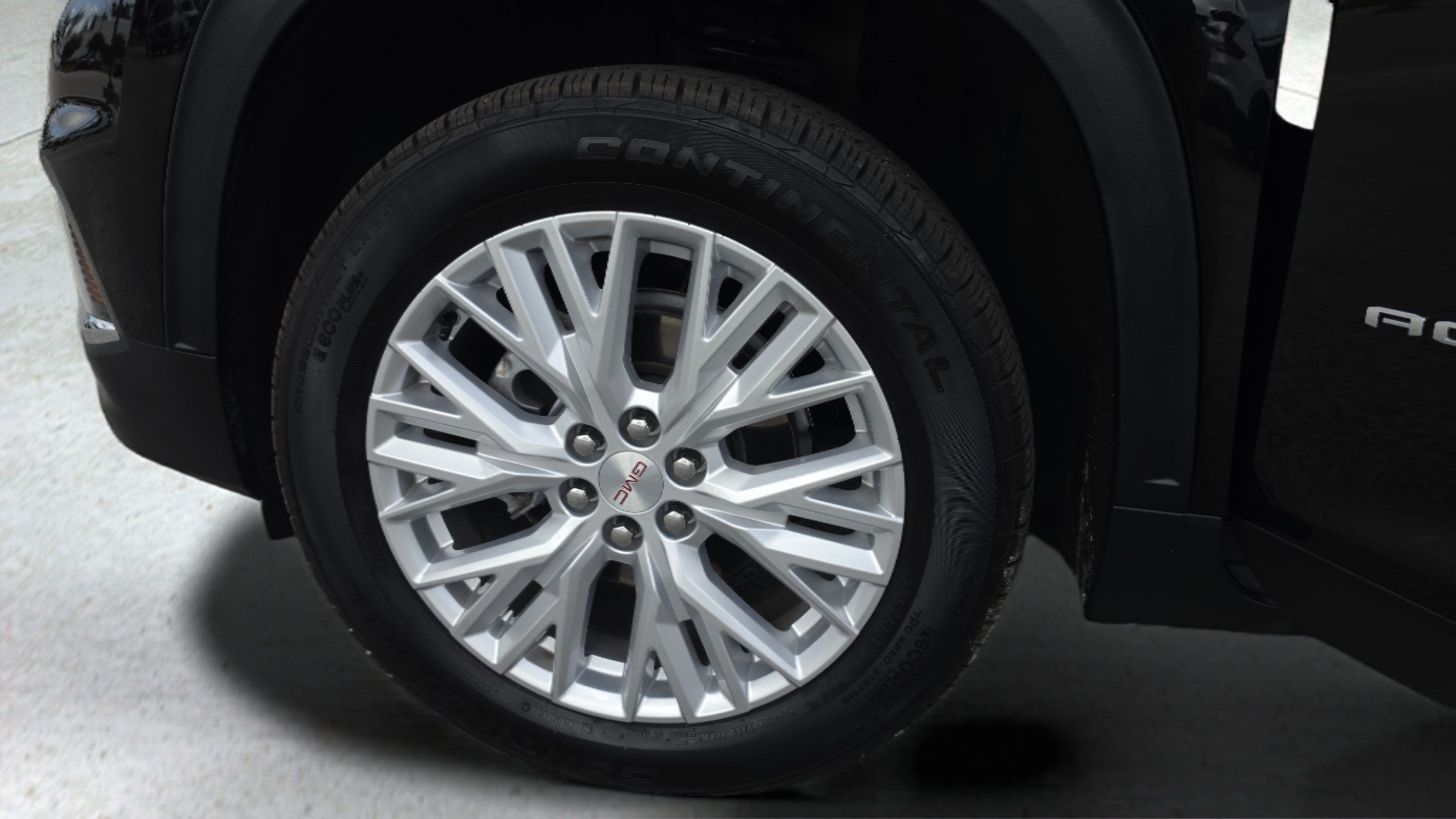 2026 GMC Acadia FWD Elevation