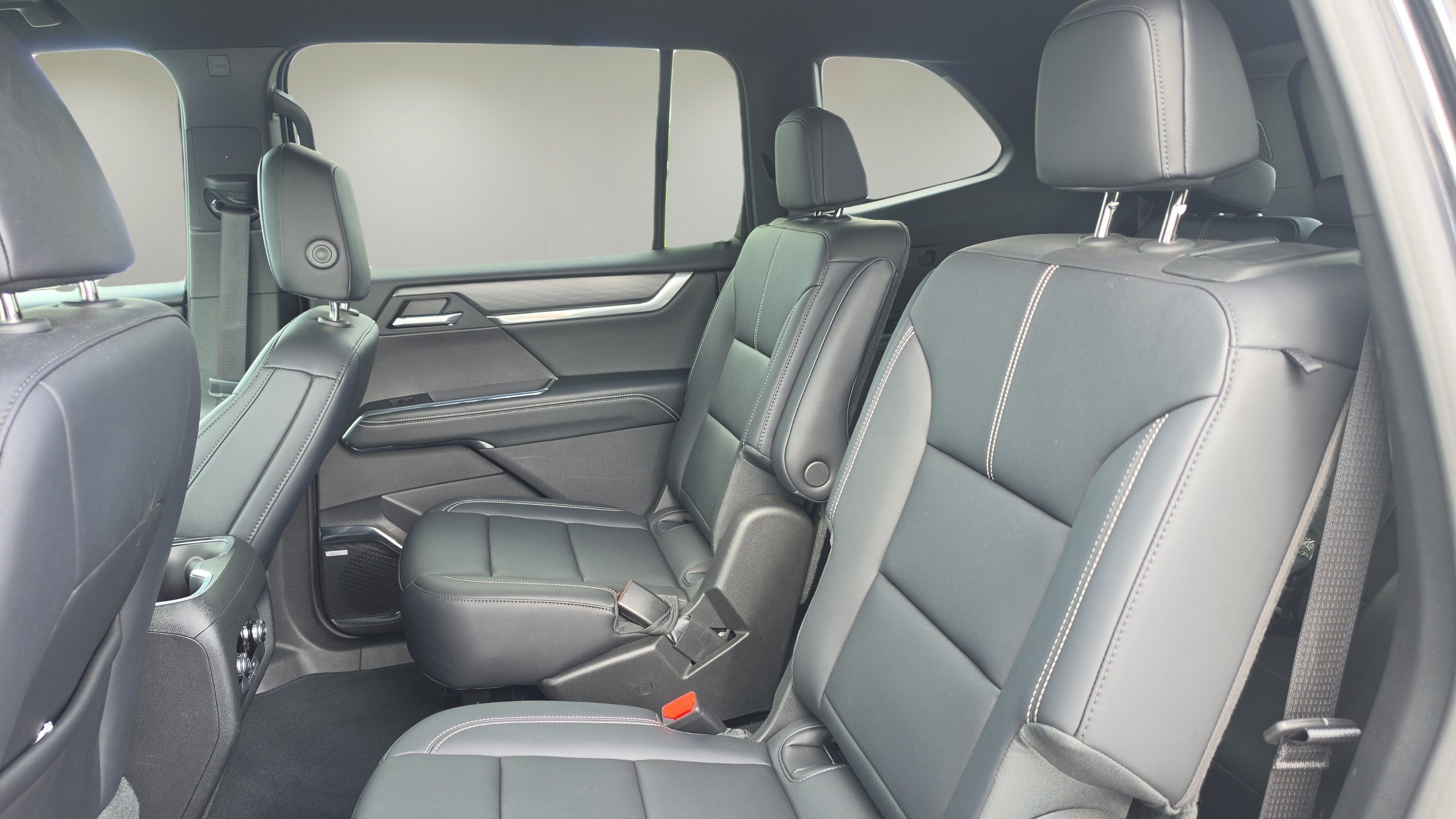 2026 GMC Acadia FWD Elevation