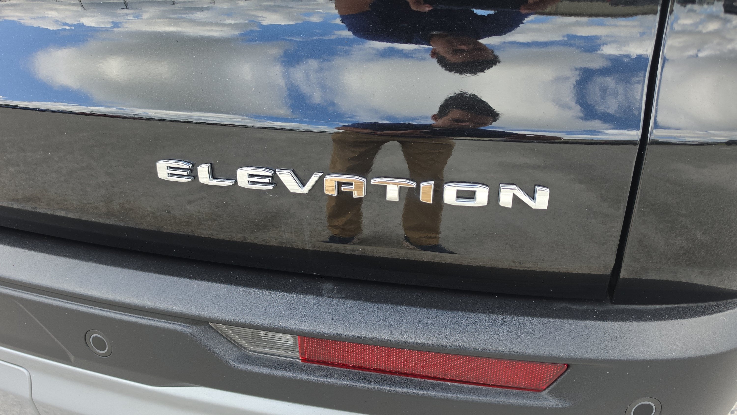2026 GMC Acadia FWD Elevation