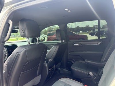 2024 GMC Acadia AWD AT4