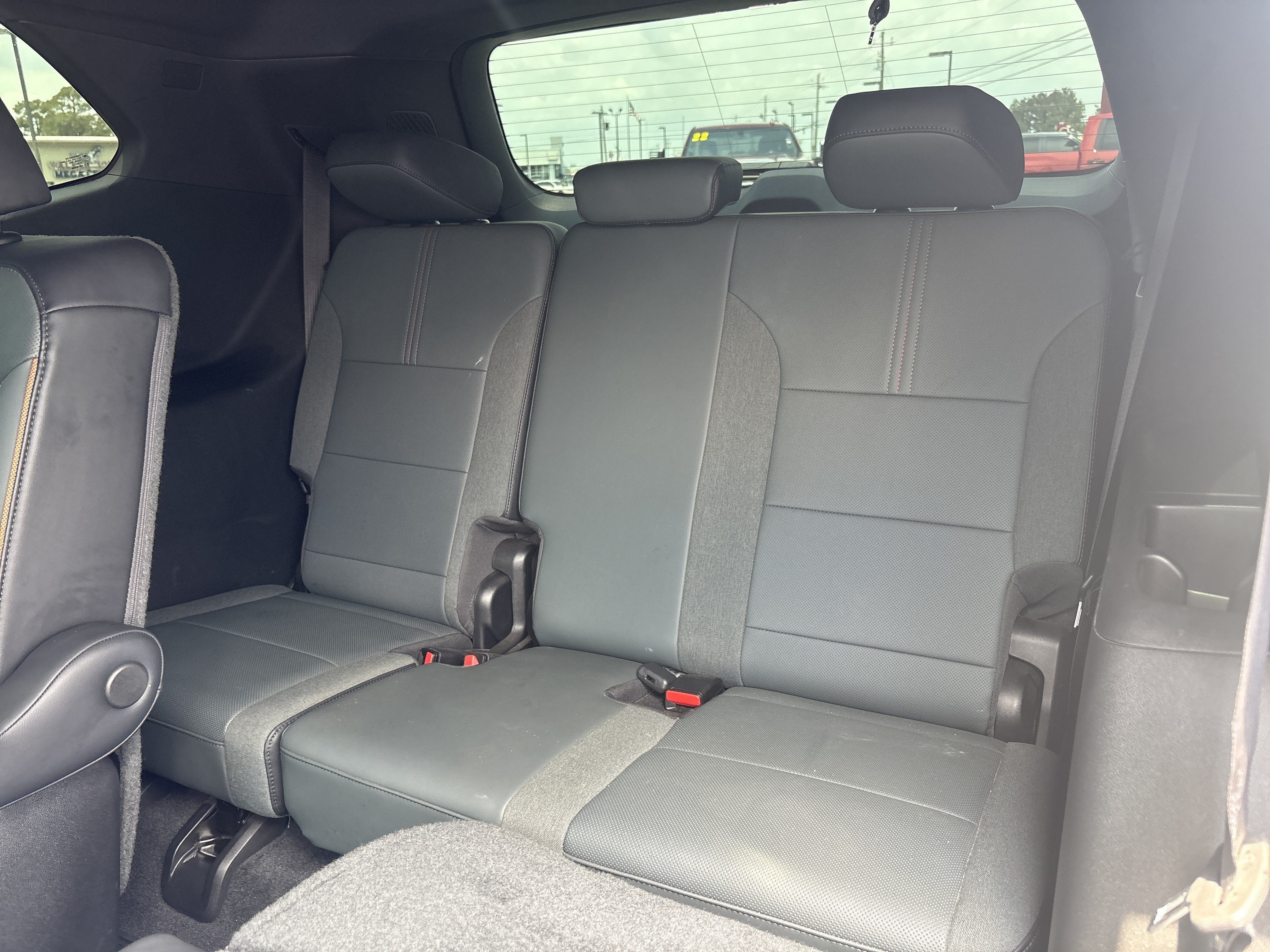 2024 GMC Acadia AWD AT4