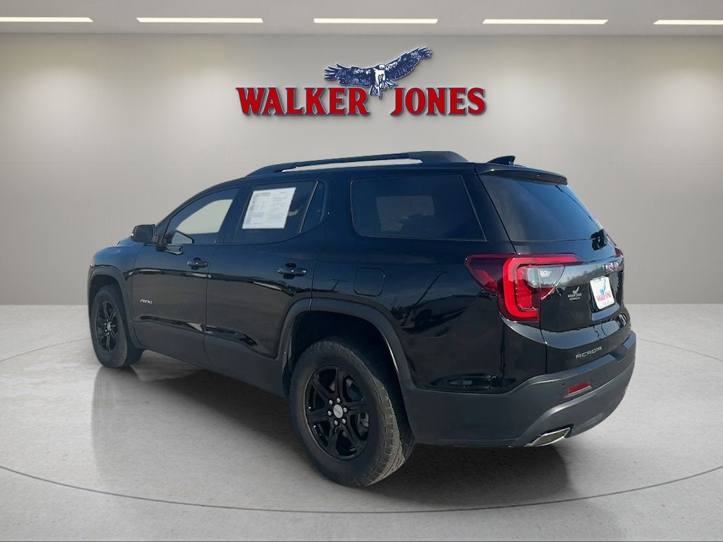 2021 GMC Acadia AT4