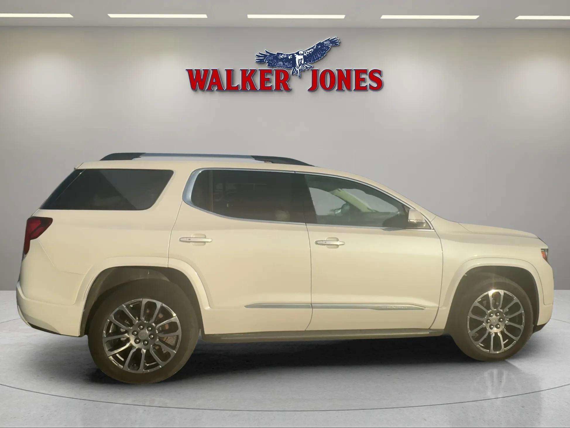 2021 GMC Acadia Denali