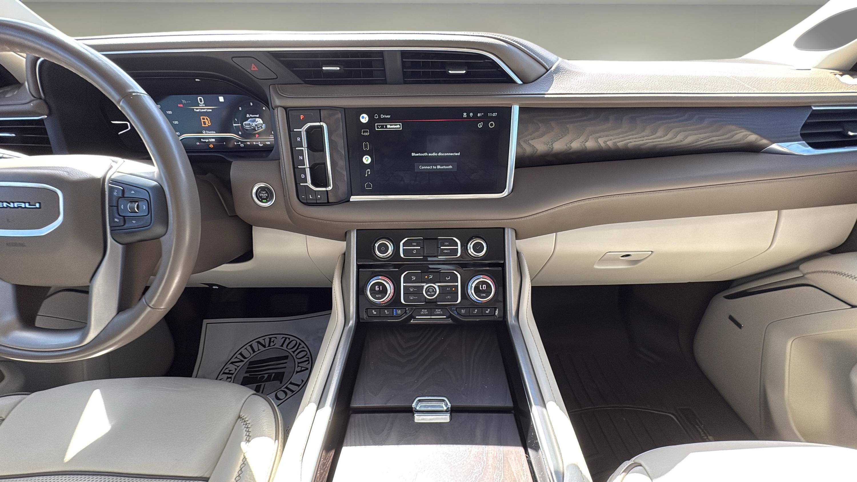 2022 GMC Yukon XL Denali