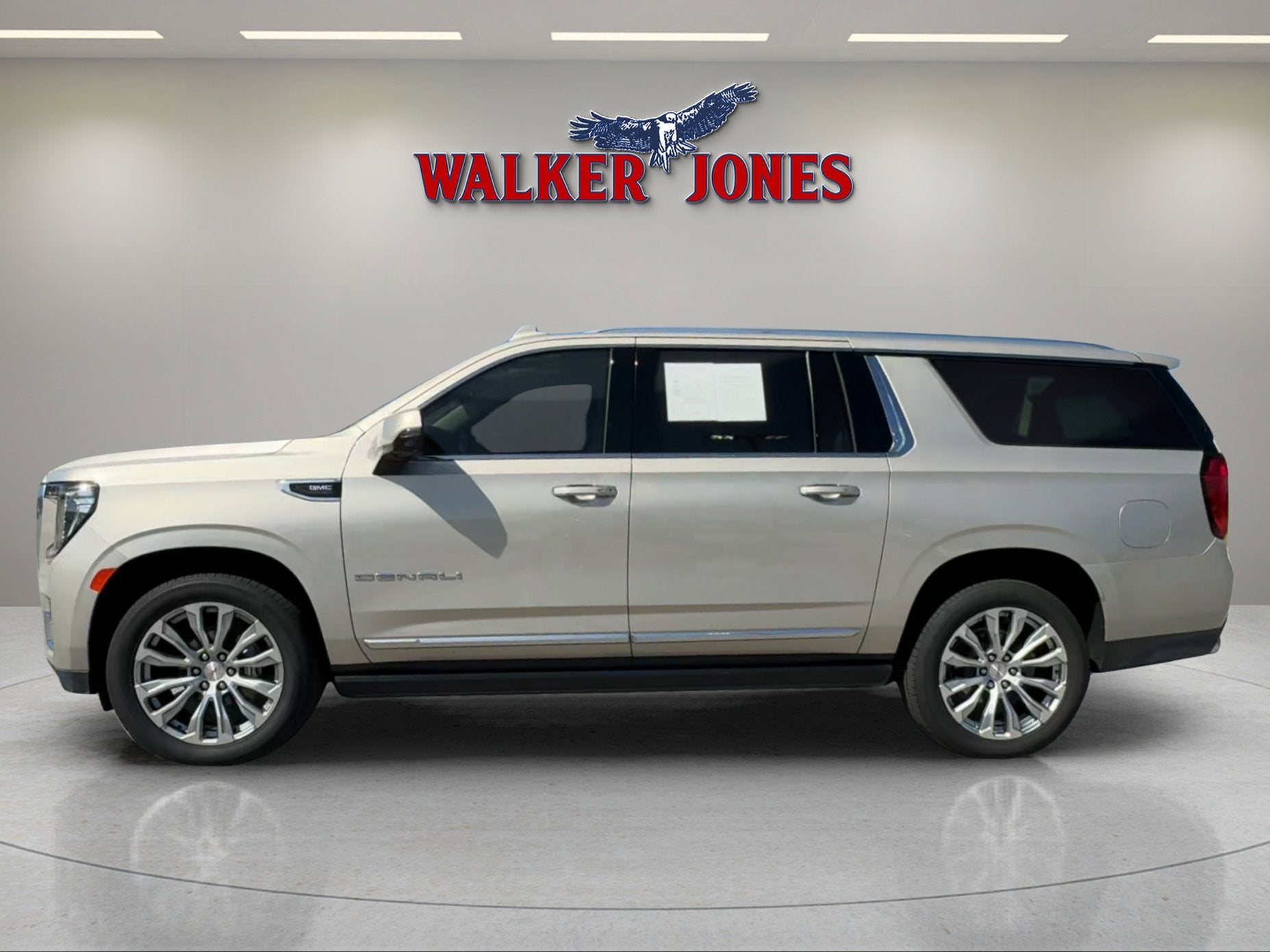 2022 GMC Yukon XL Denali