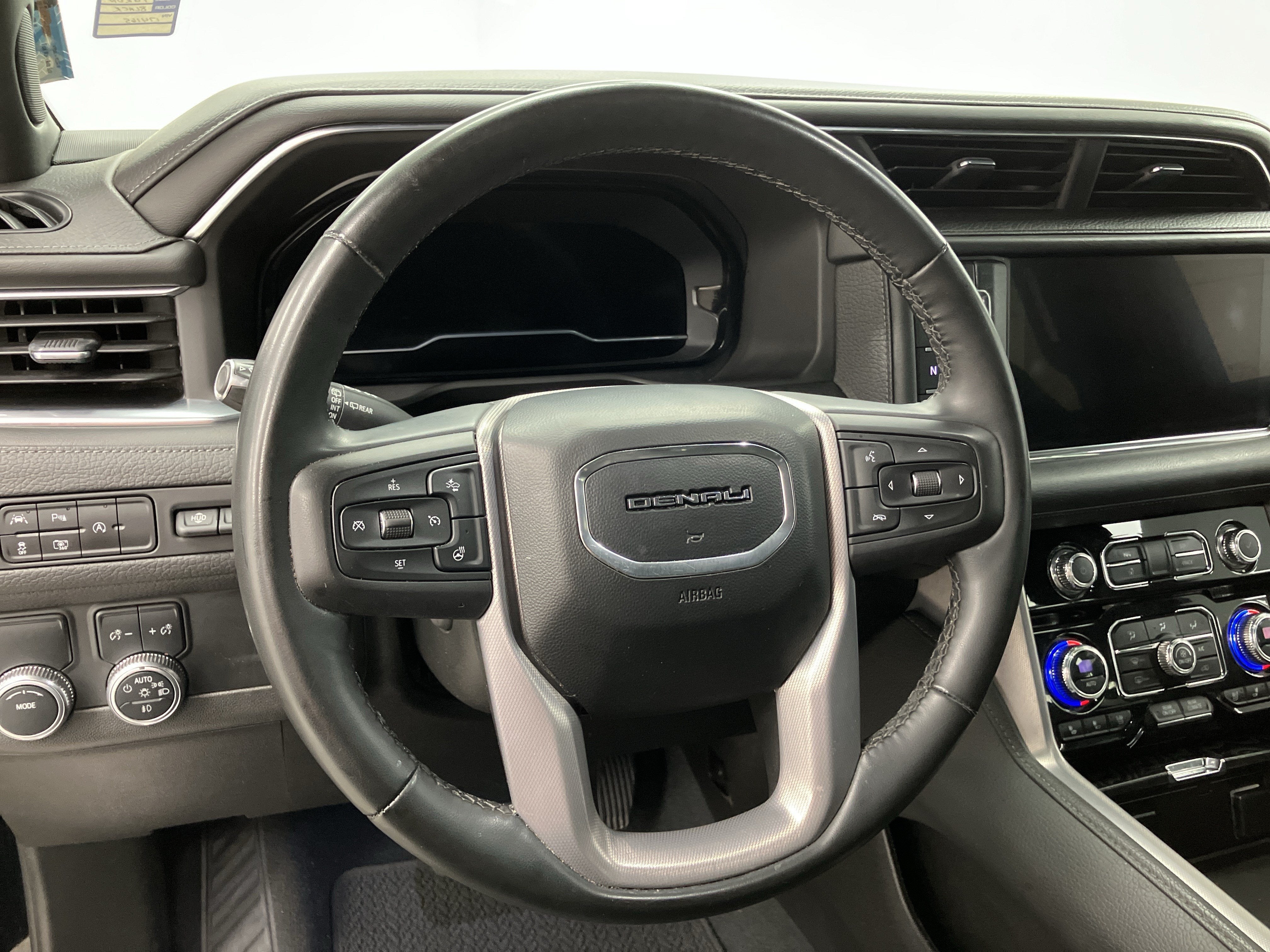 2023 GMC Yukon XL Denali