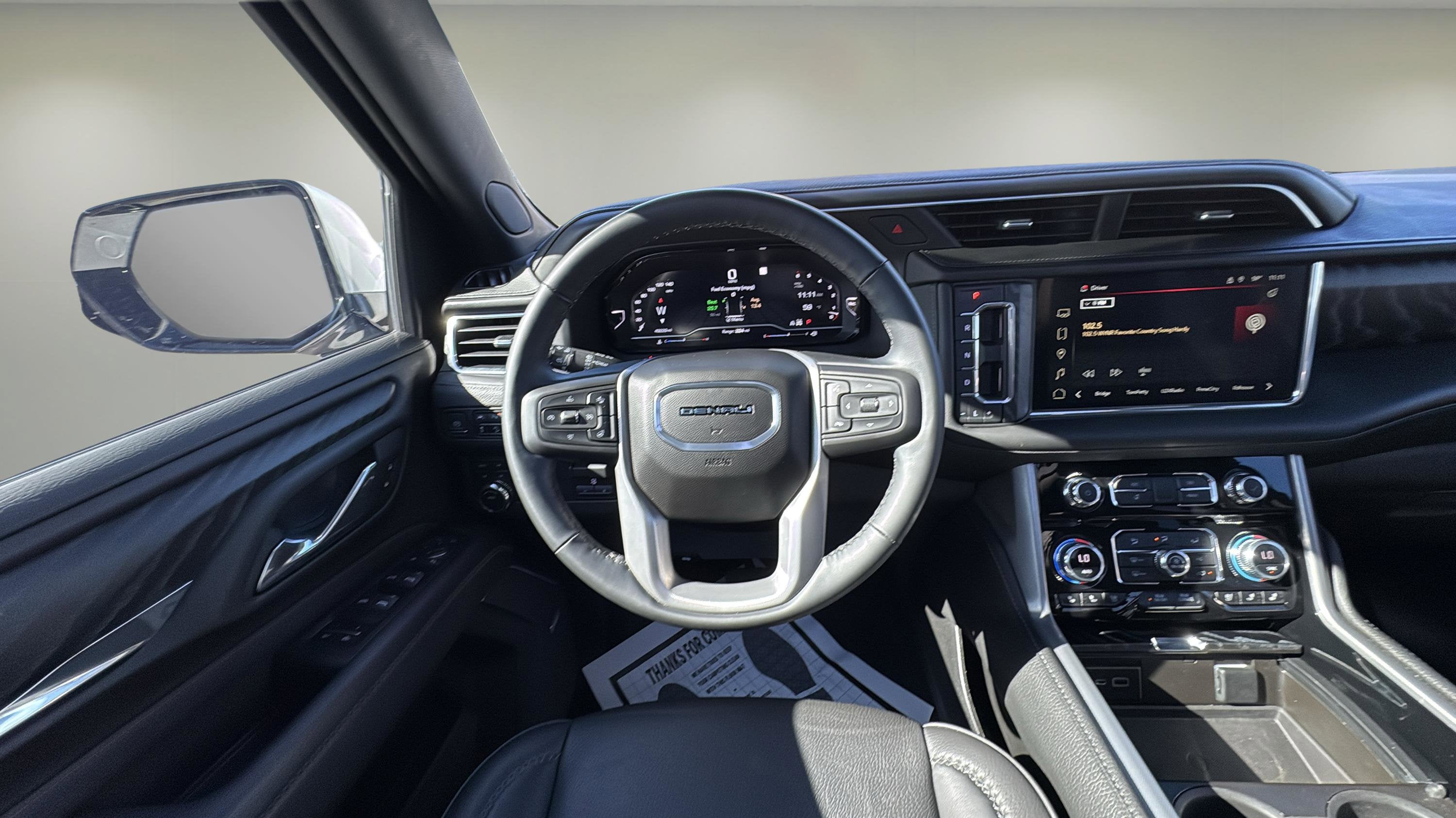 2023 GMC Yukon XL Denali