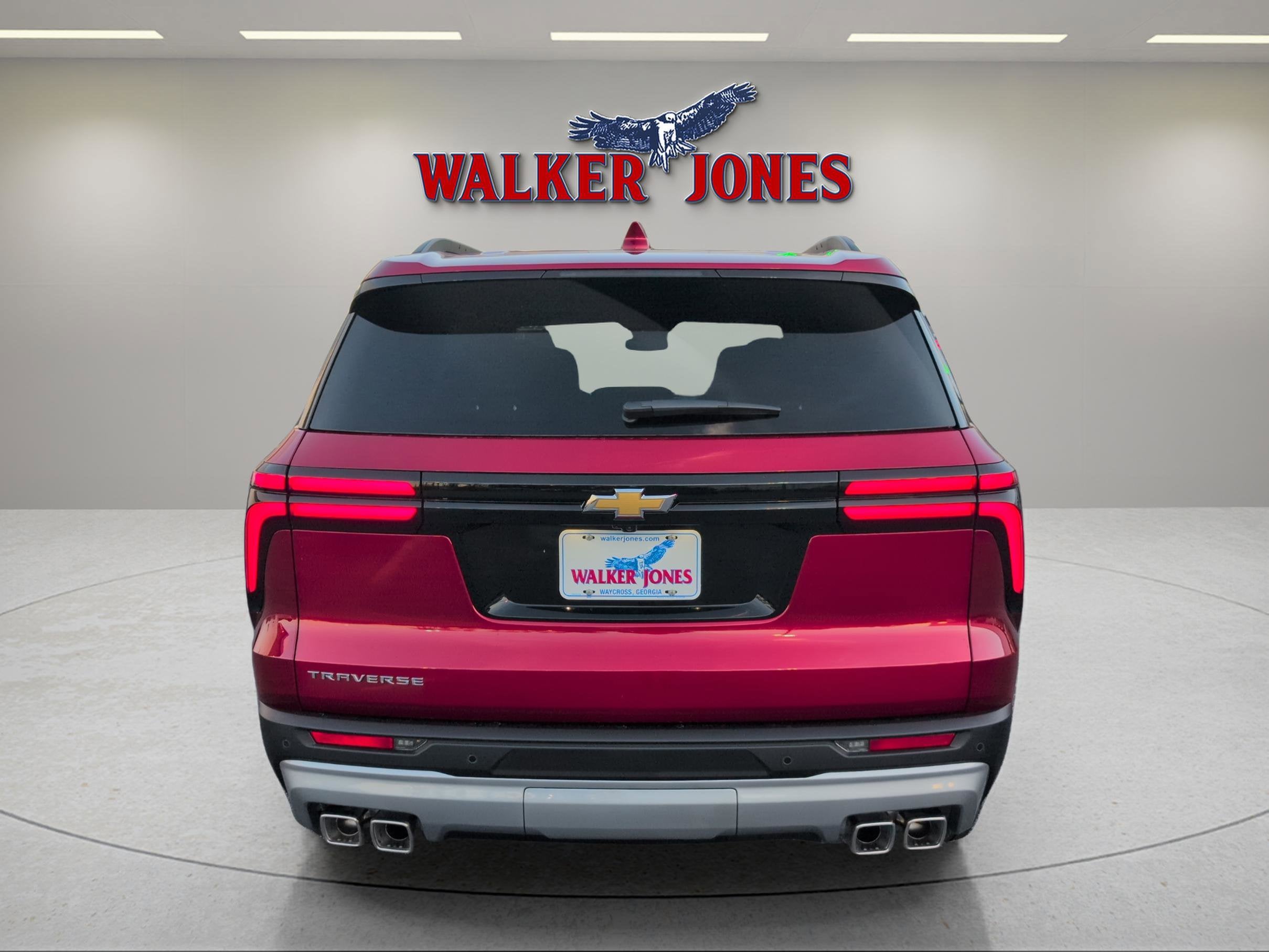 2026 Chevrolet Traverse FWD LT
