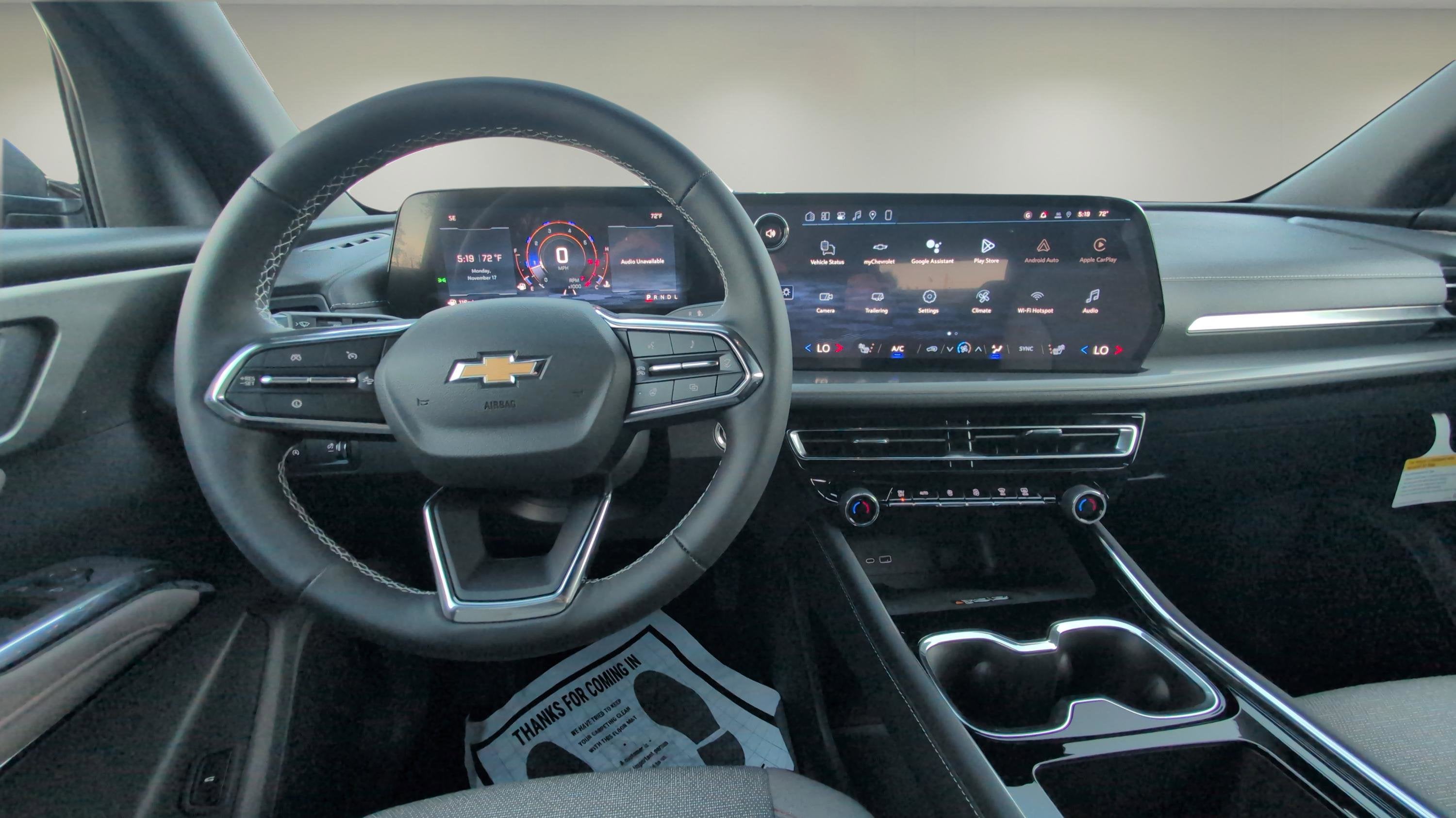 2026 Chevrolet Traverse FWD LT