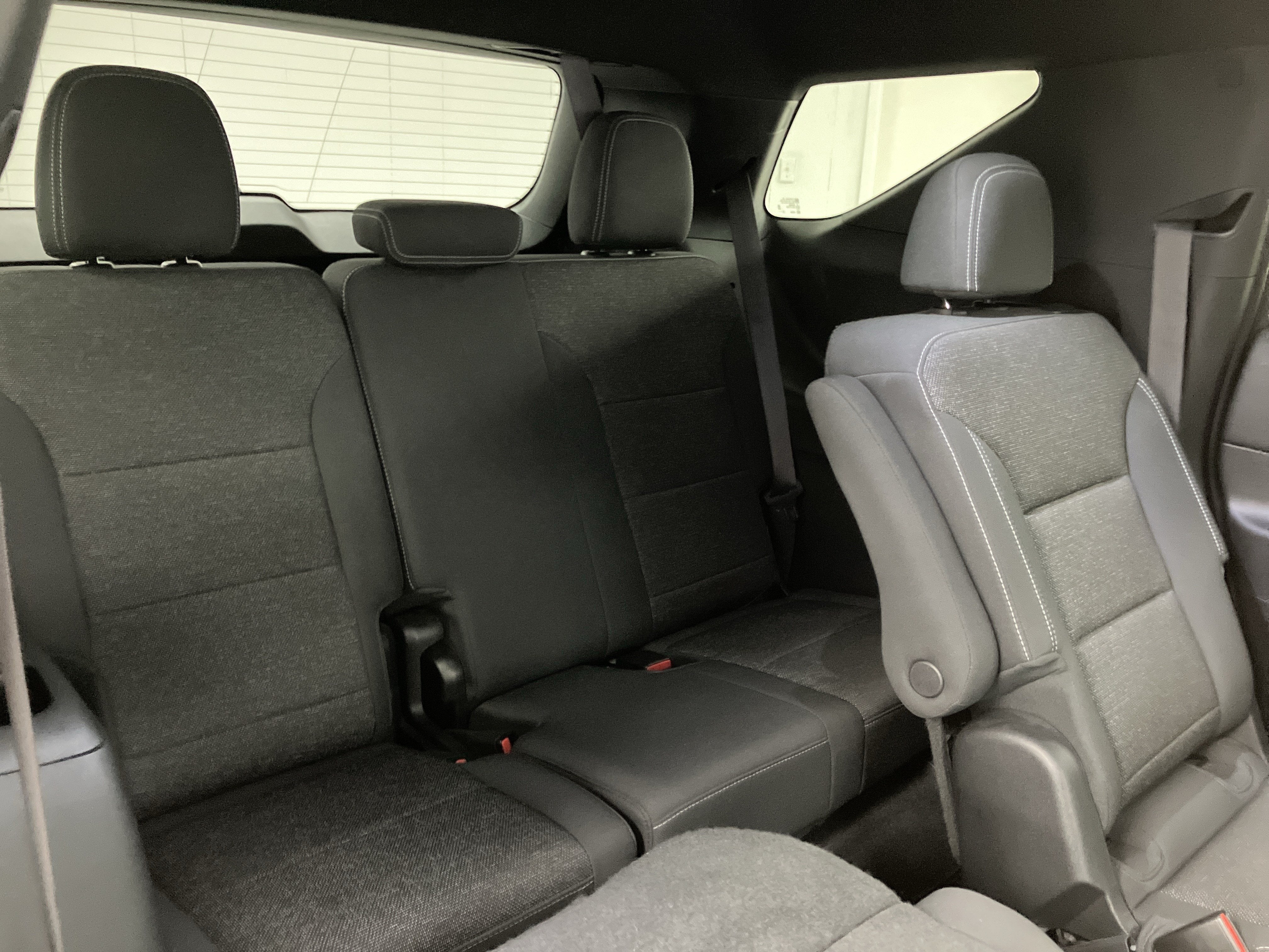 2025 Chevrolet Traverse FWD LT
