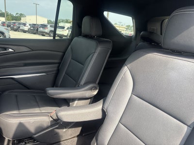 2025 Chevrolet Traverse AWD LT