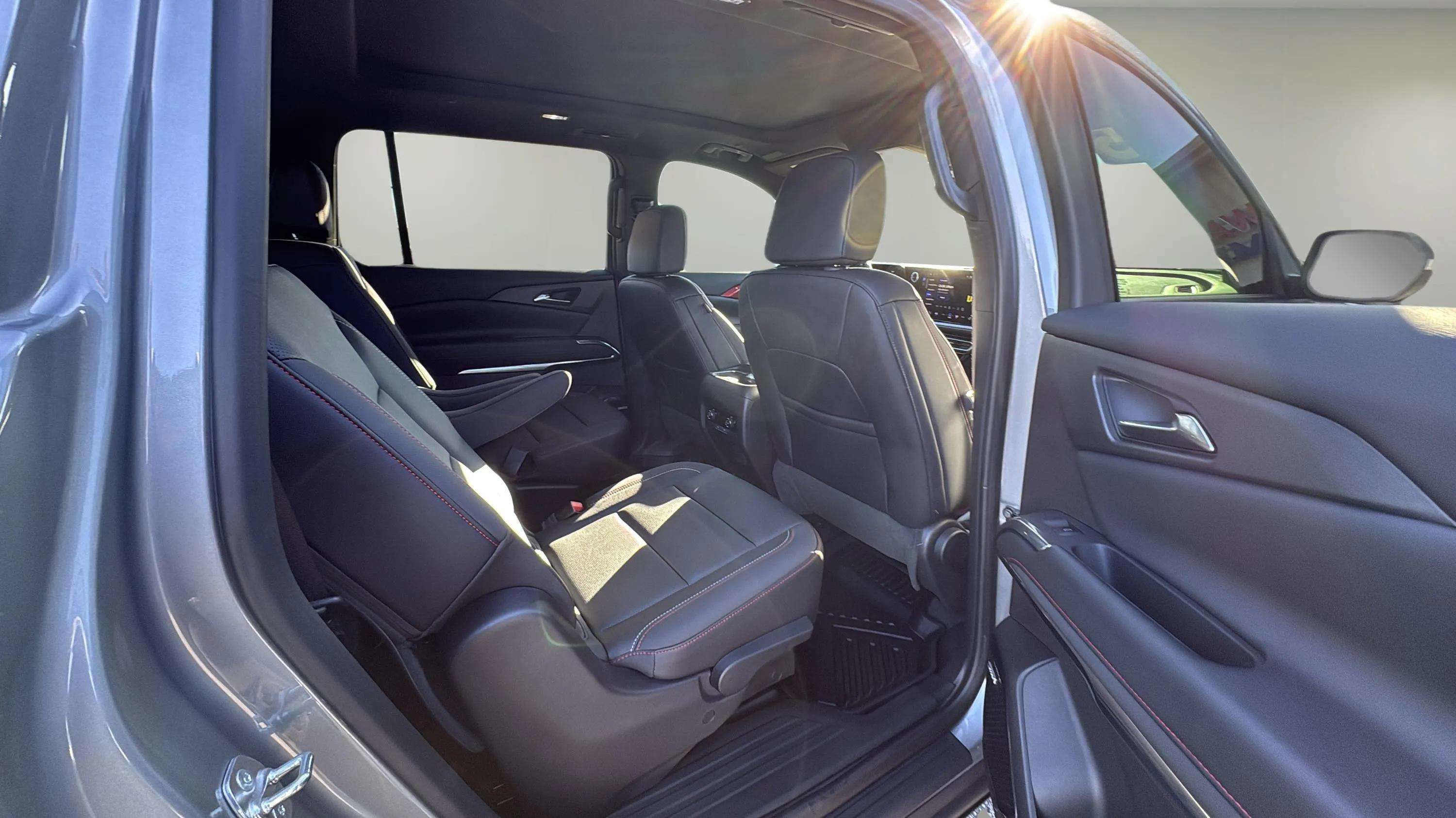 2025 Chevrolet Traverse AWD Z71