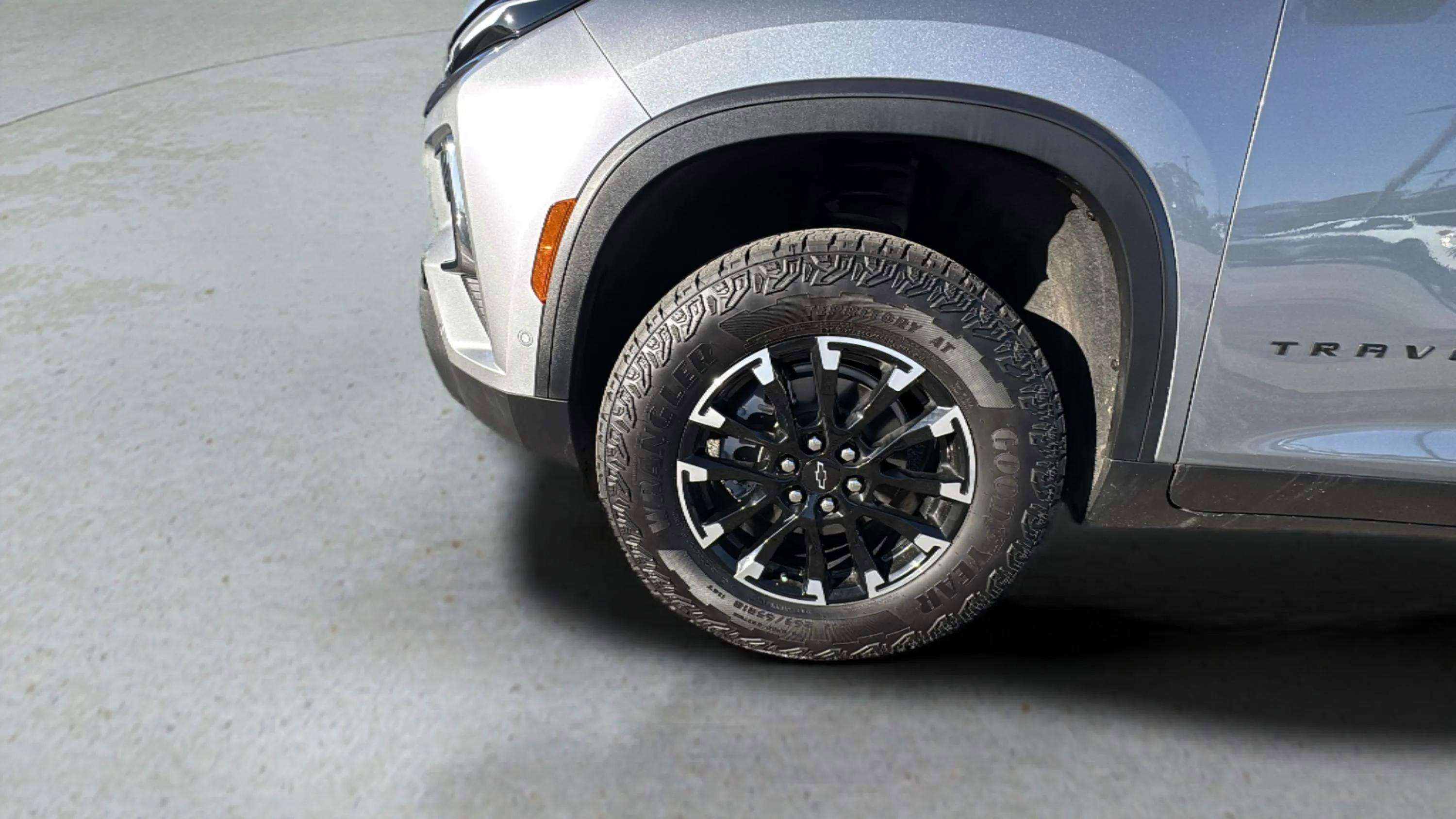 2025 Chevrolet Traverse AWD Z71