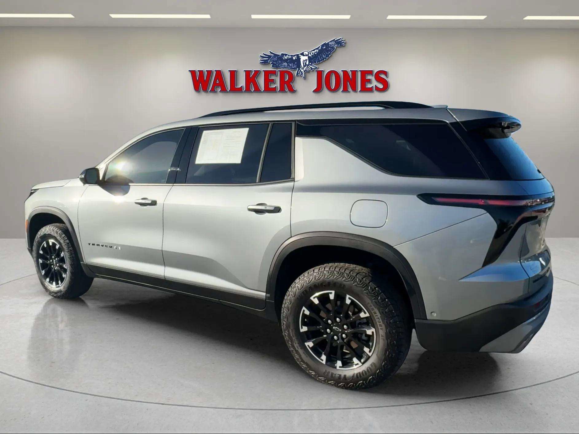 2025 Chevrolet Traverse AWD Z71