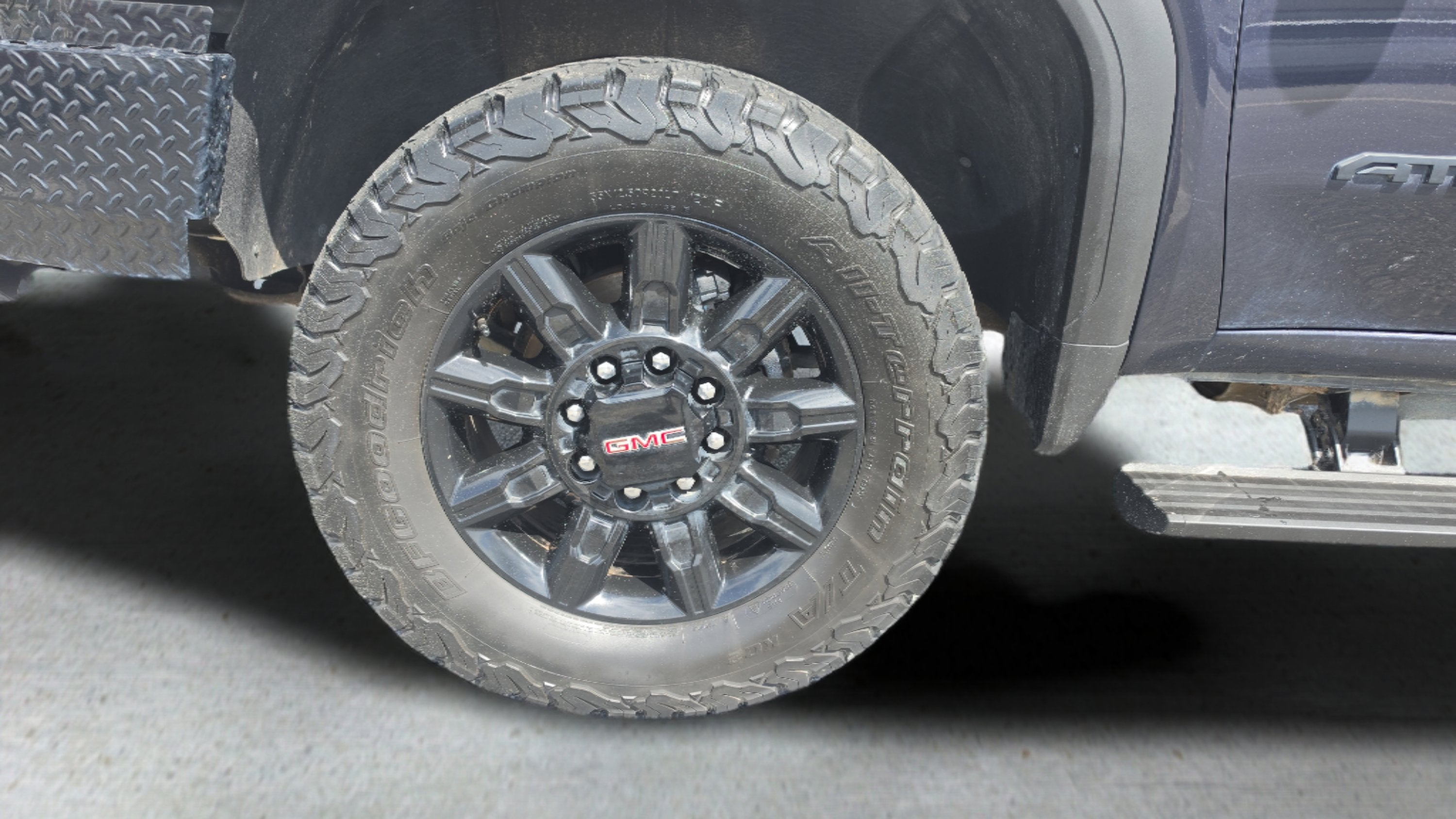 2024 GMC Sierra 2500HD AT4