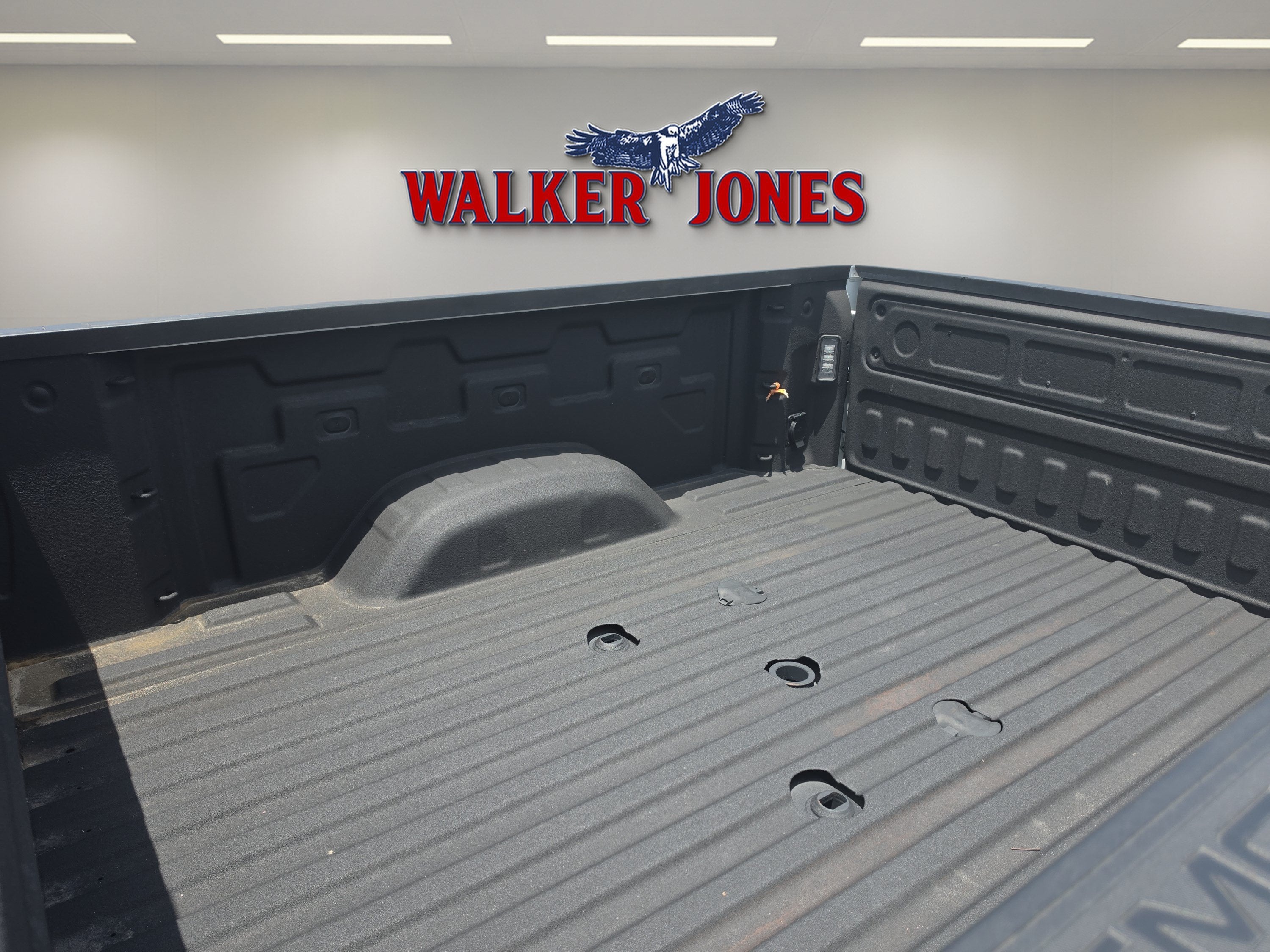 2025 GMC Sierra 2500HD Pro