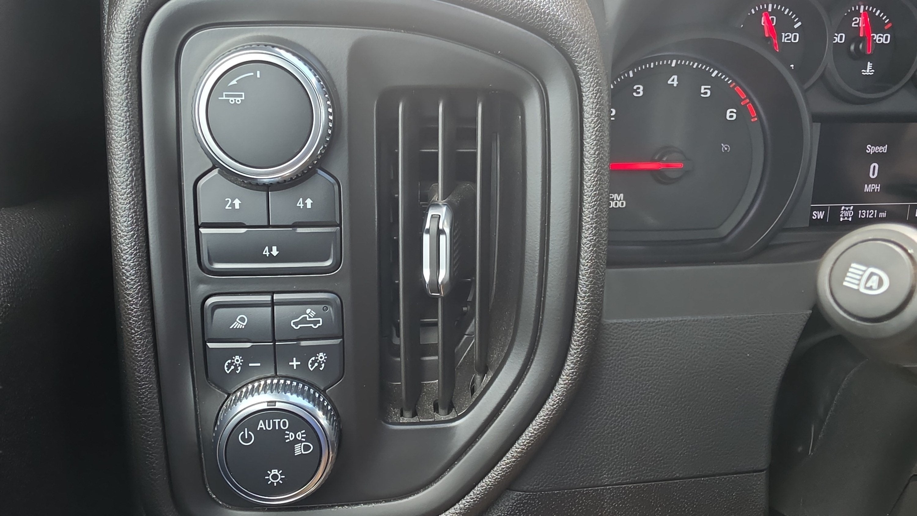 2025 GMC Sierra 2500HD Pro
