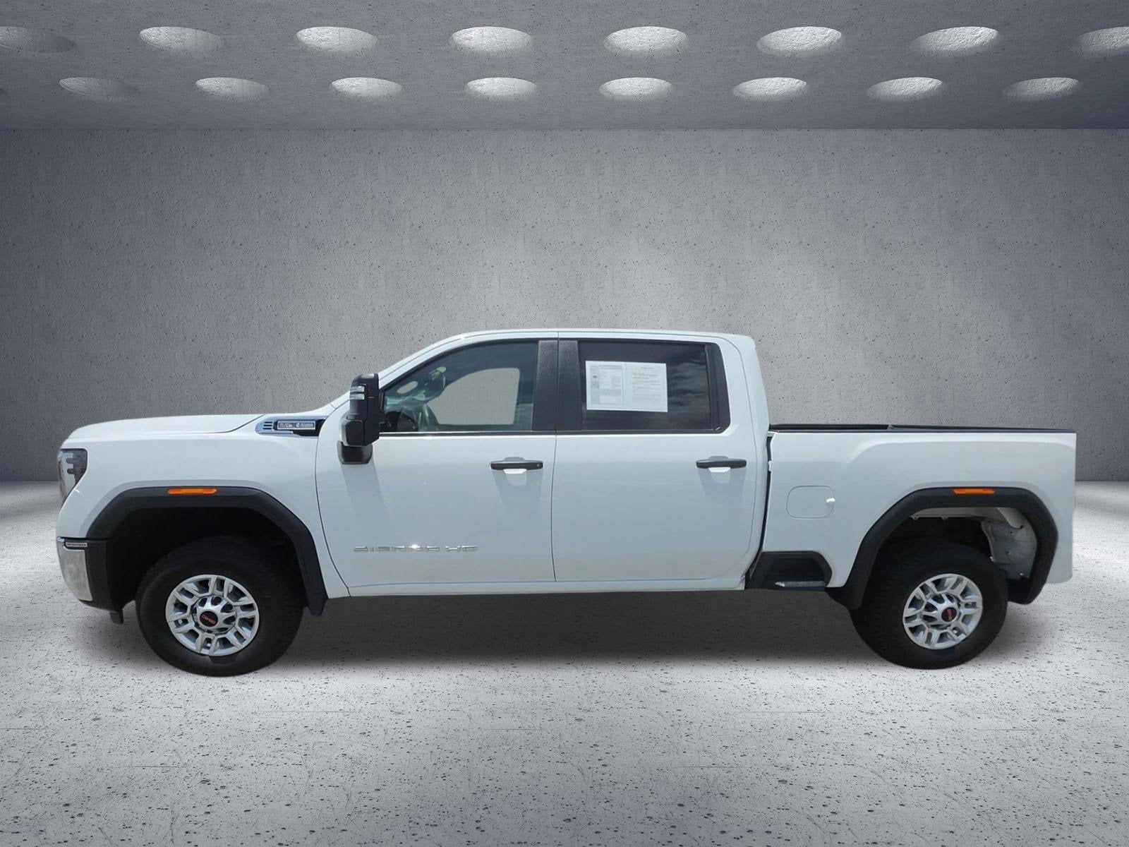 2025 GMC Sierra 2500HD Pro