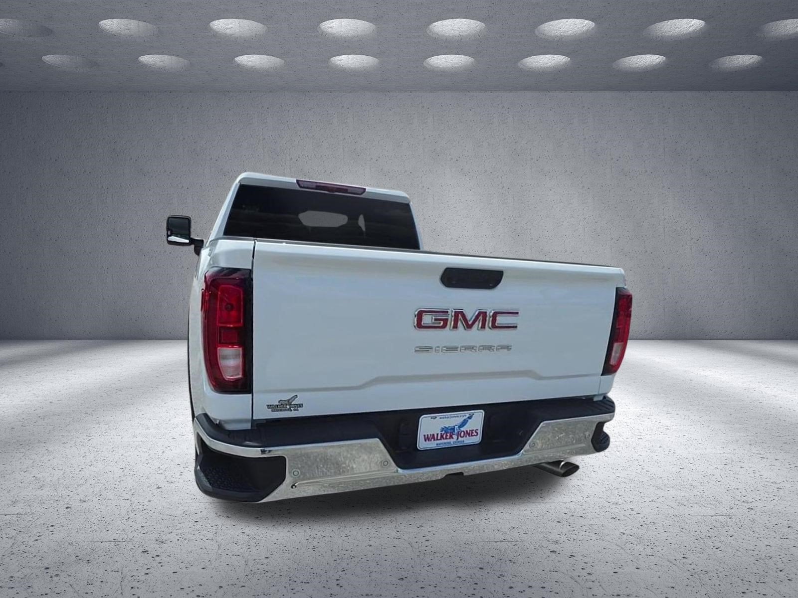 2025 GMC Sierra 2500HD Pro