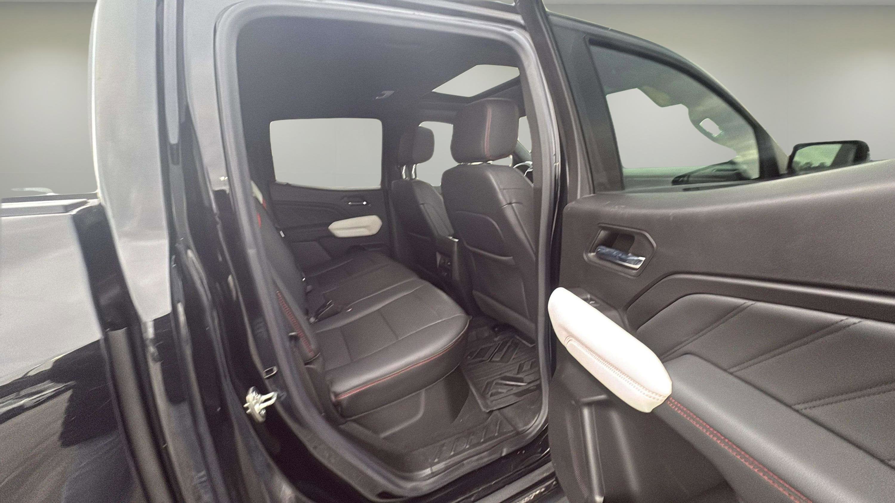 2024 GMC Canyon 4WD AT4X