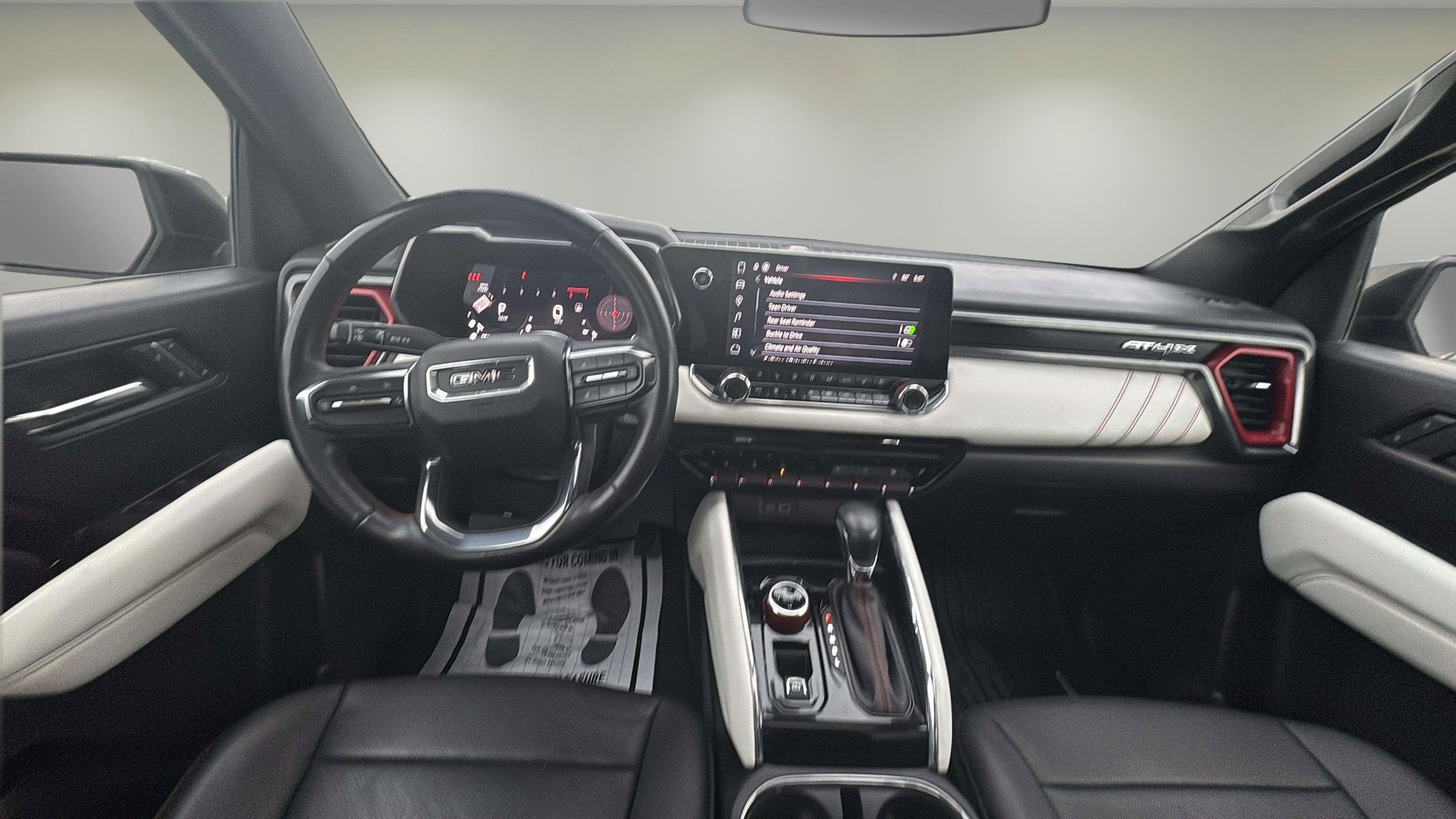 2024 GMC Canyon 4WD AT4X