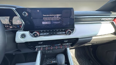 2024 GMC Canyon 4WD AT4X