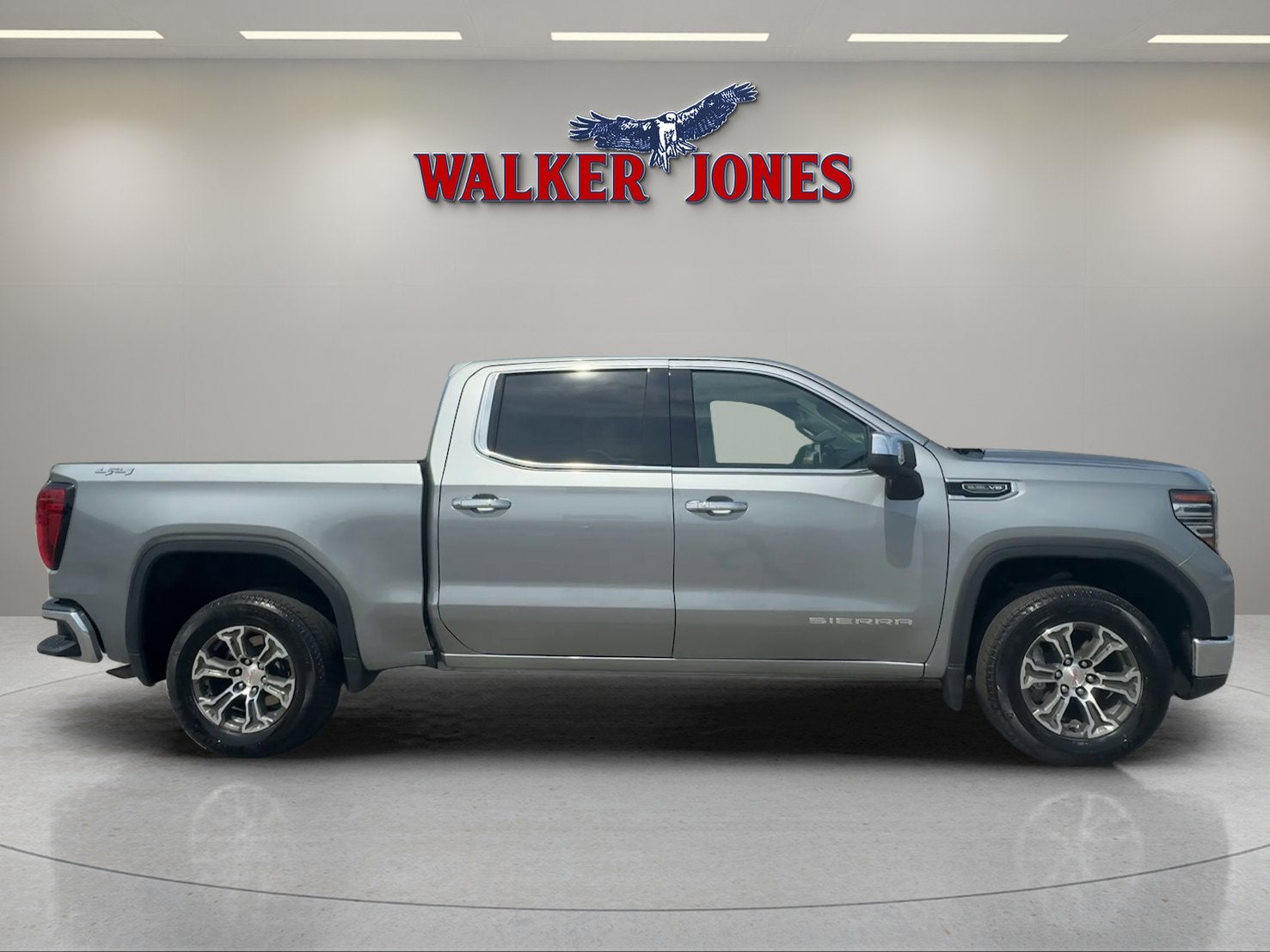 2025 GMC Sierra 1500 SLT