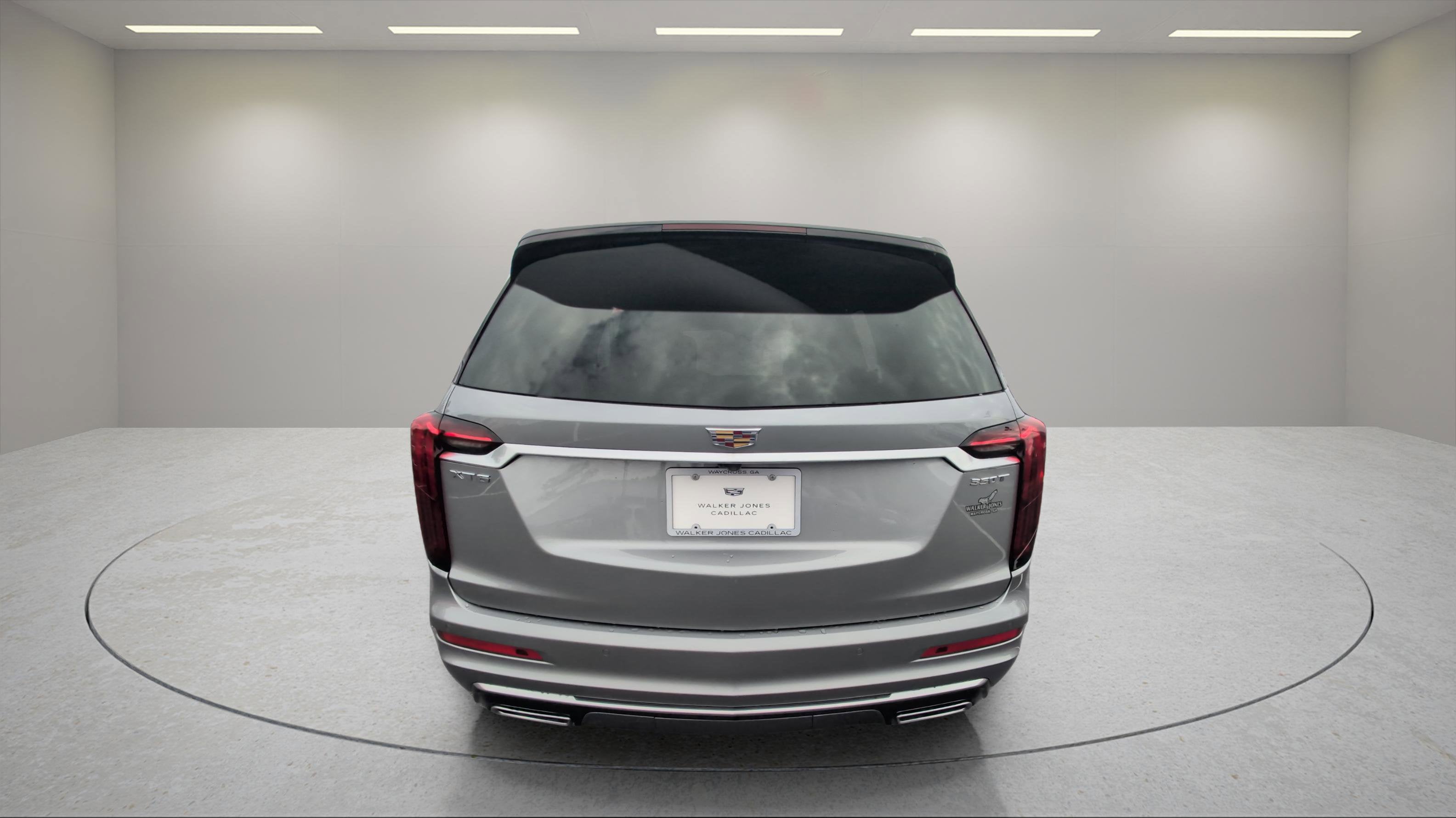 2025 Cadillac XT6 FWD Luxury