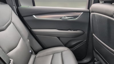 2025 Cadillac XT6 FWD Luxury