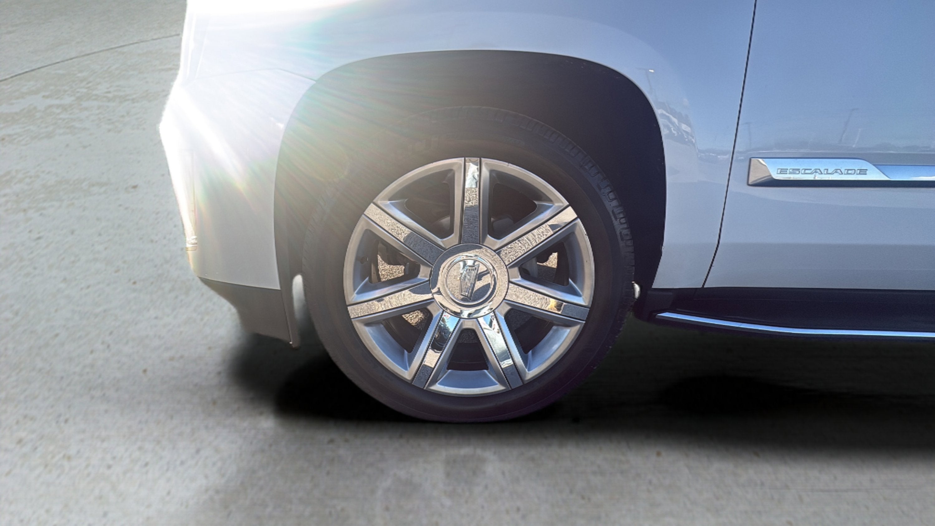 2016 Cadillac Escalade Luxury Collection